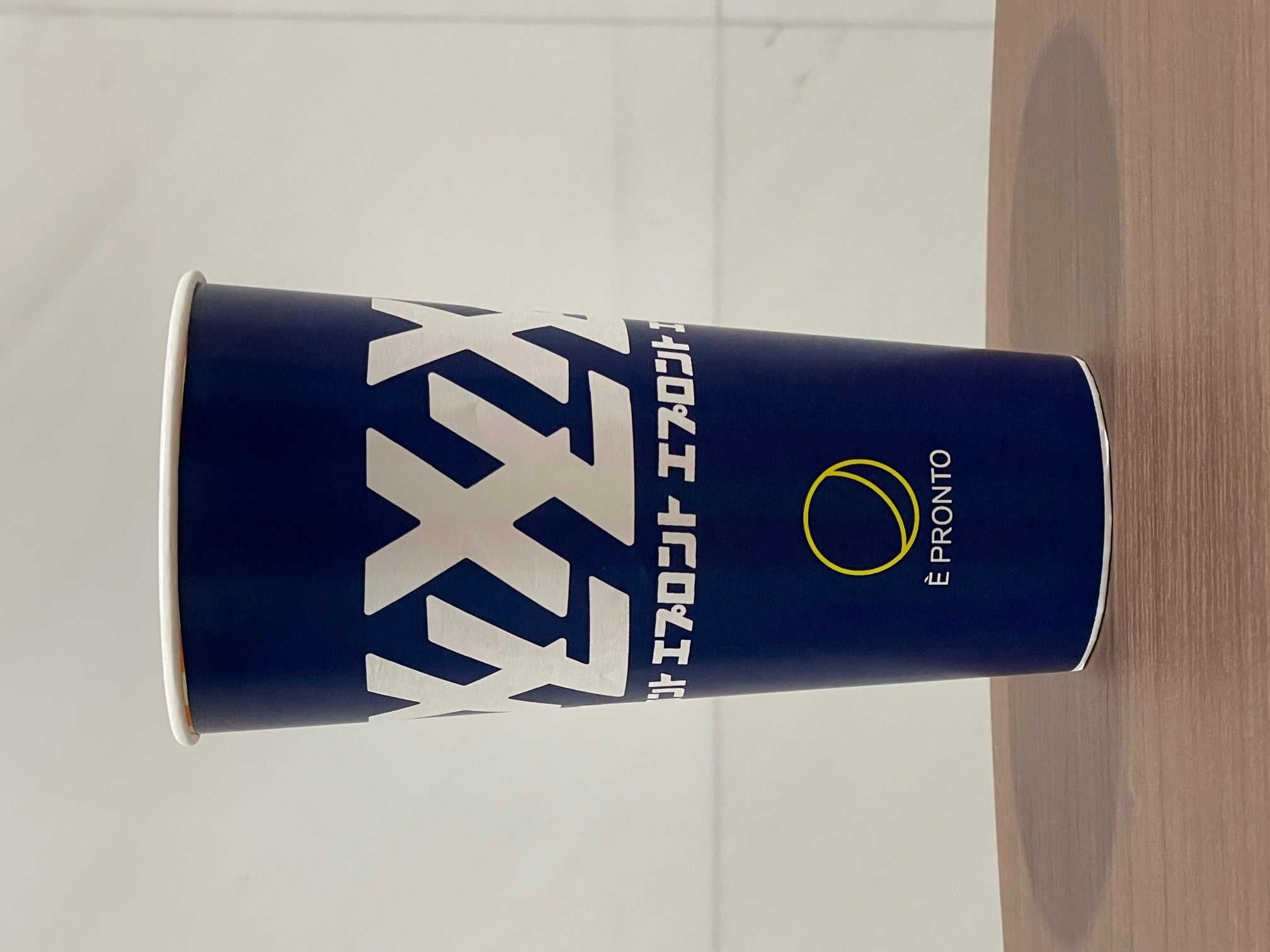 たっぷりシリーズに導入する紙カップ