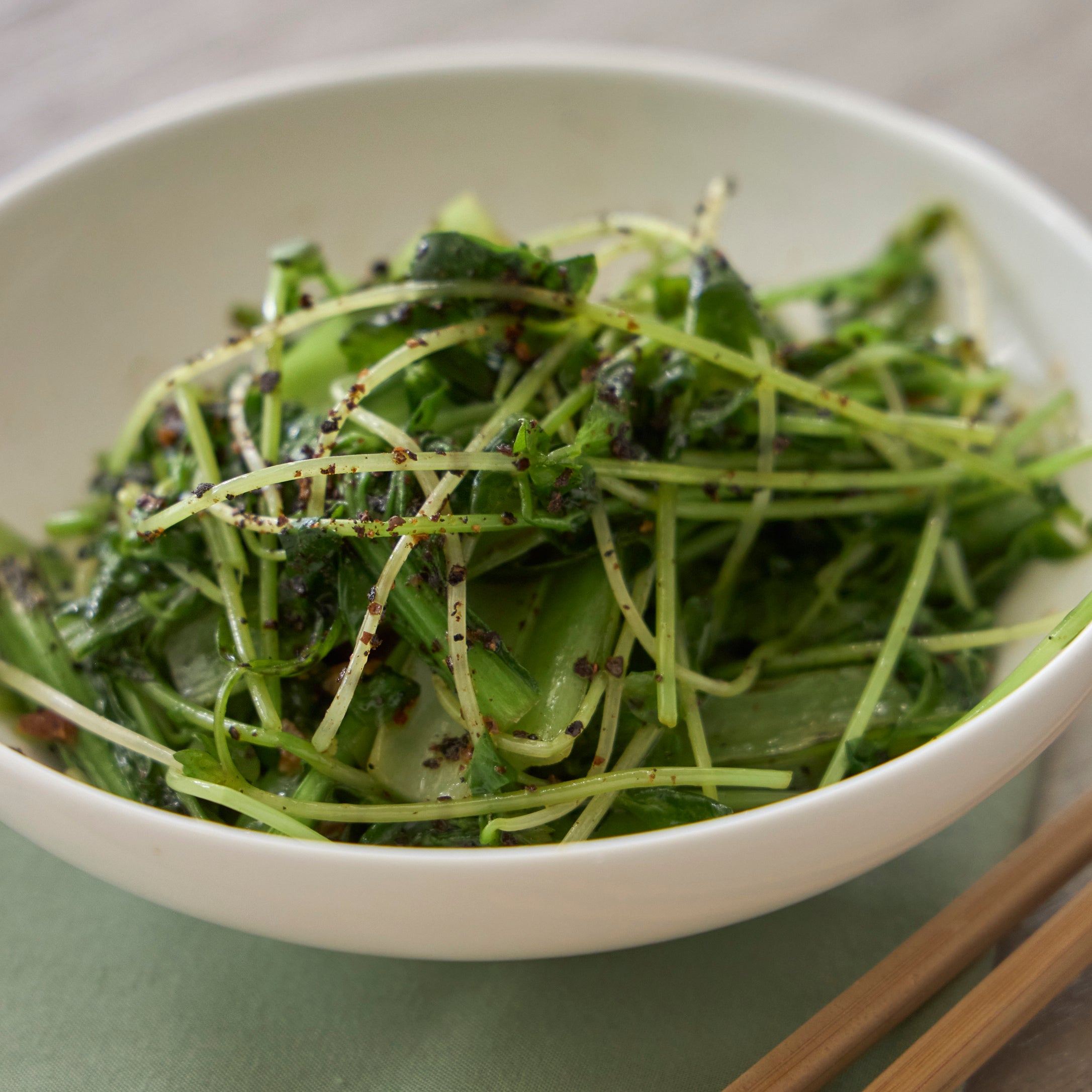 豆苗と小松菜のマーガオ炒め ¥660