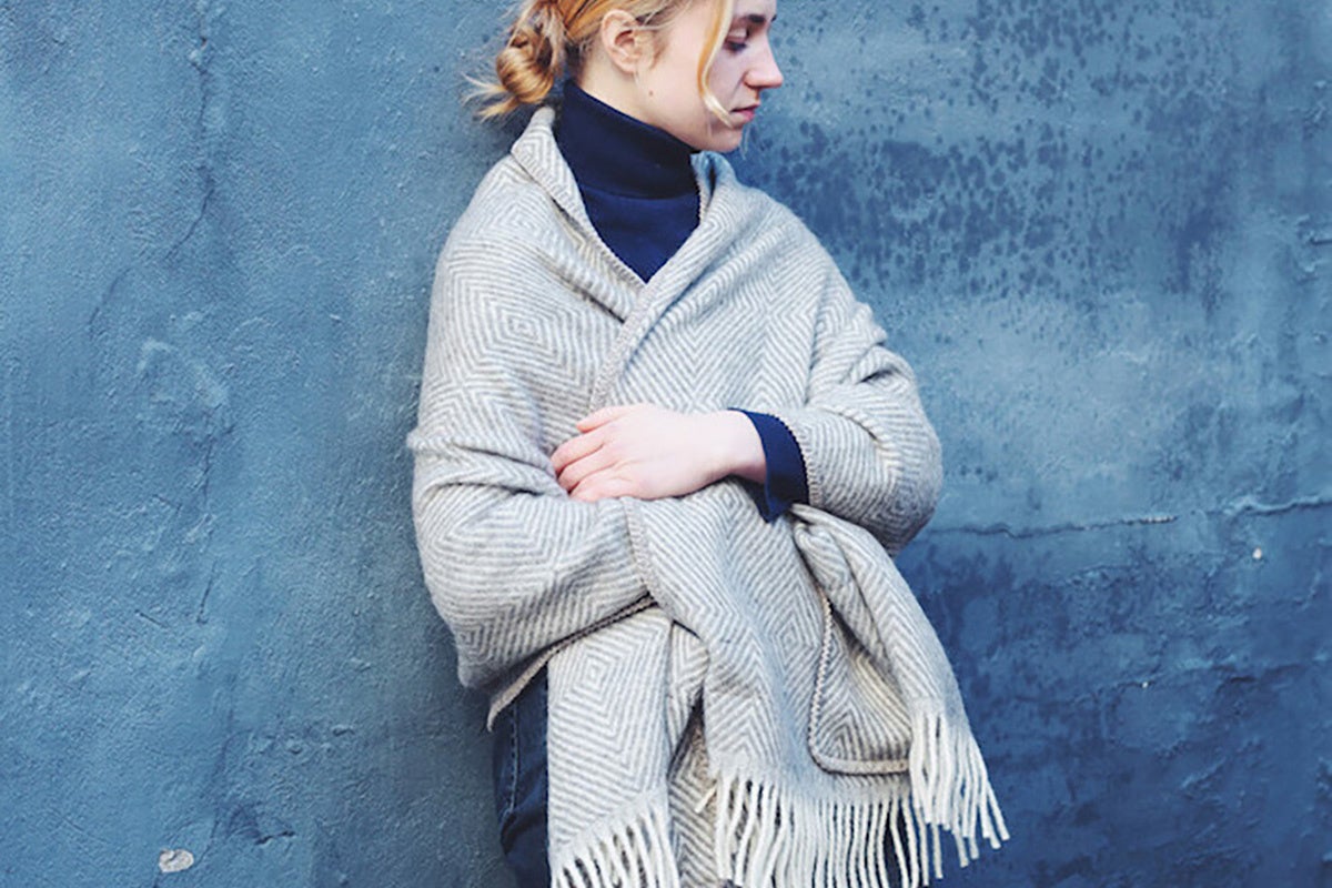 ポケット付きショール 12,100円から（ラプアン カンクリ）