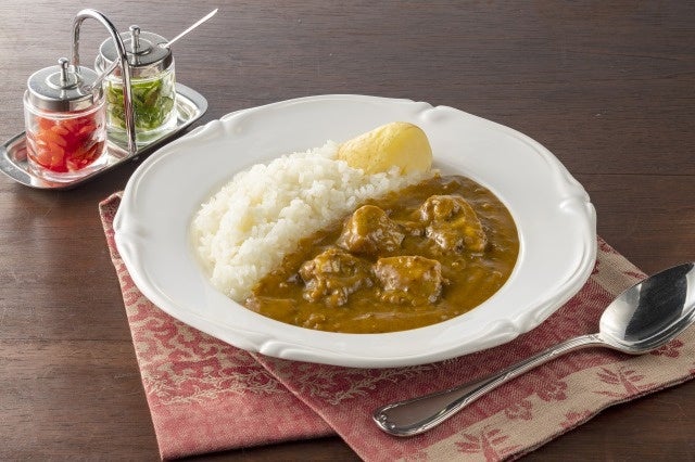 『ボンディ監修 コクと旨味が詰まったチキンカレー』①