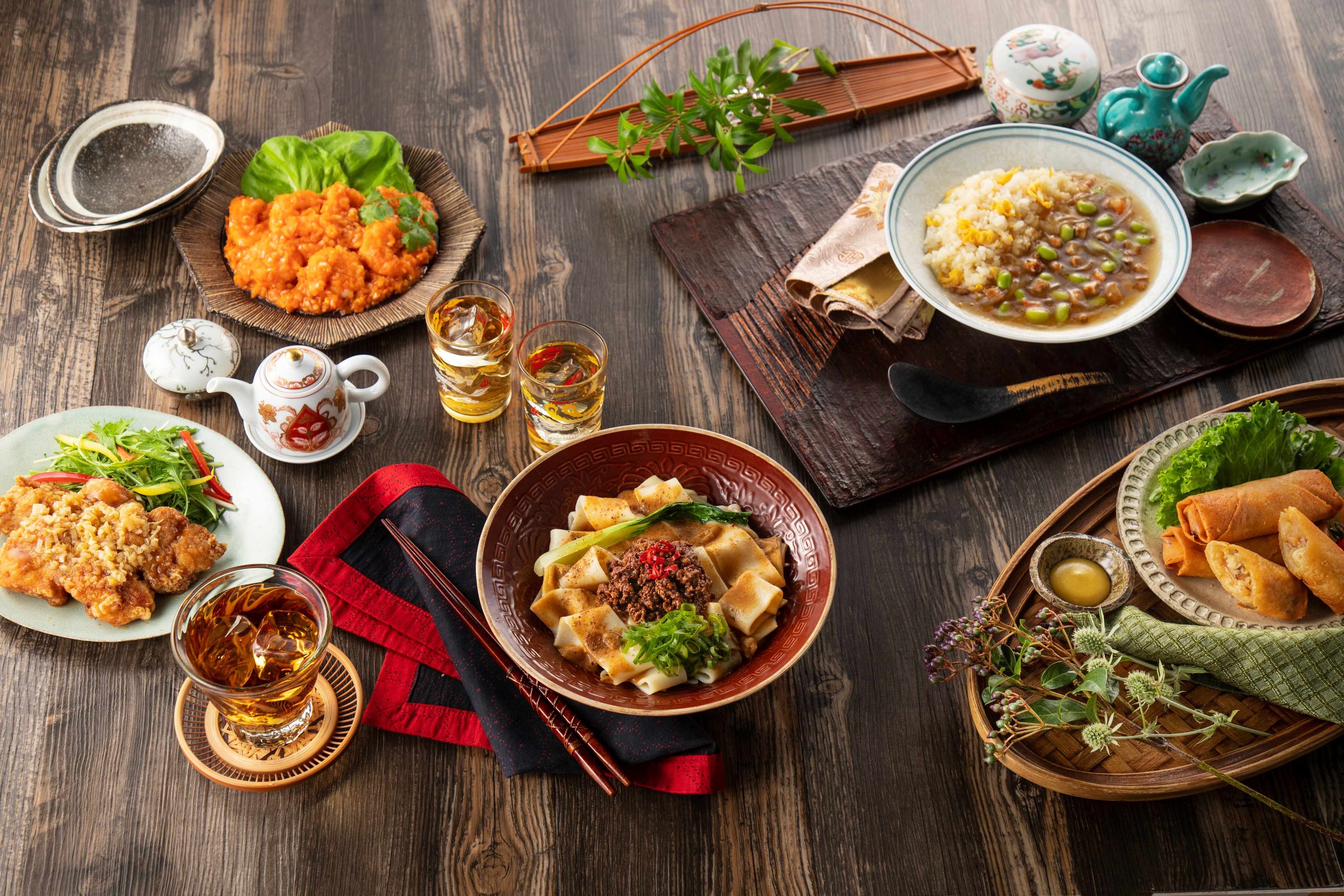 『赤坂四川飯店』監修アイテム（一部）