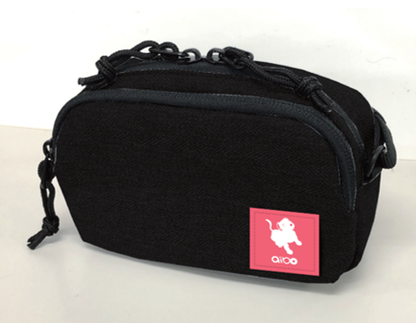 「aiboポーチ」のイメージ （外寸法約W165×H105×D65mm）