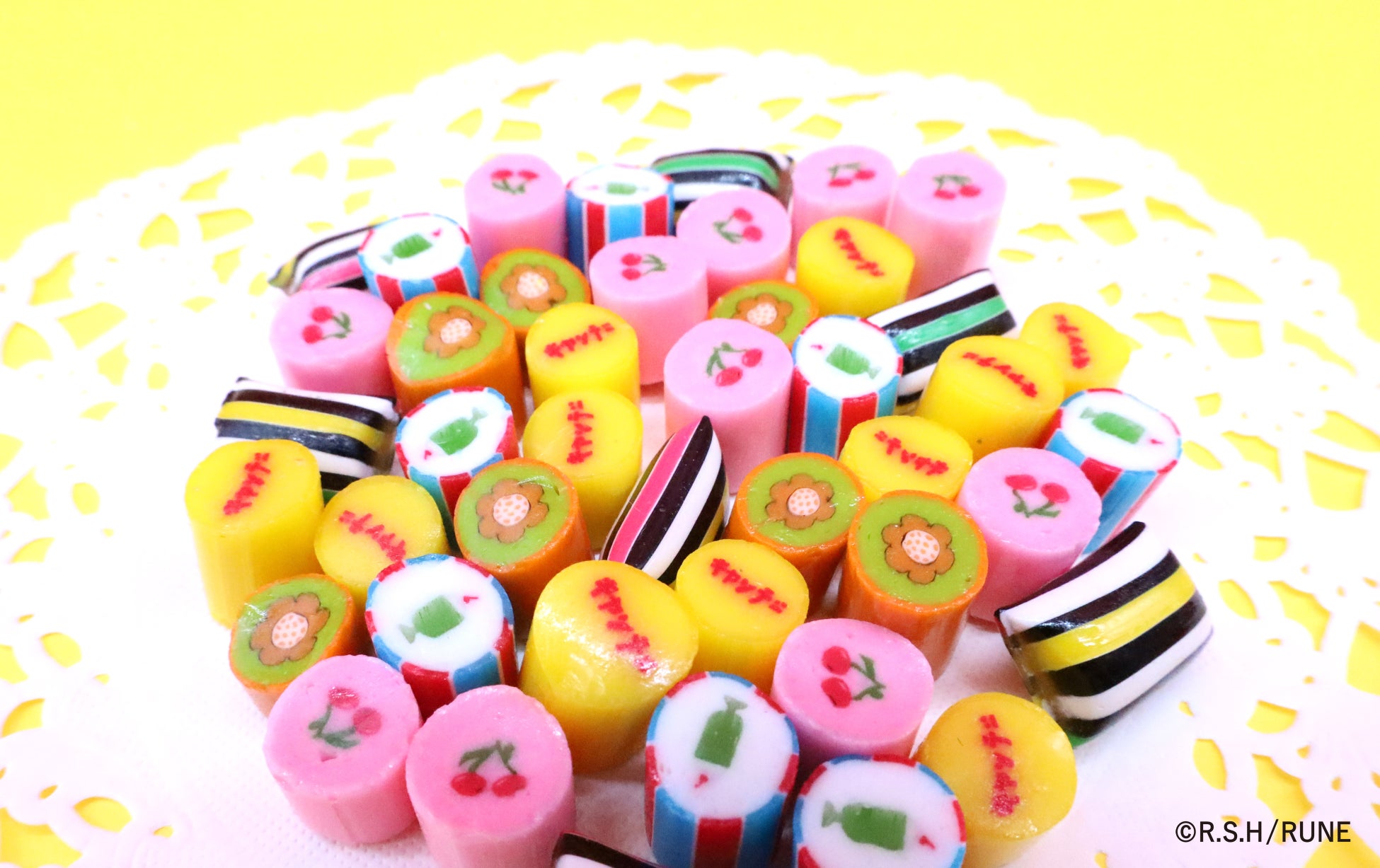 Roots Of Kawaii 内藤ルネと パパブブレ のコラボキャンディが発売決定 パパブブレ Papabubble 公式 Roots Of Kawaii 内藤ルネと パパブブレ のコラボキャンディが発売決定 パパブブレ Papabubble 公式