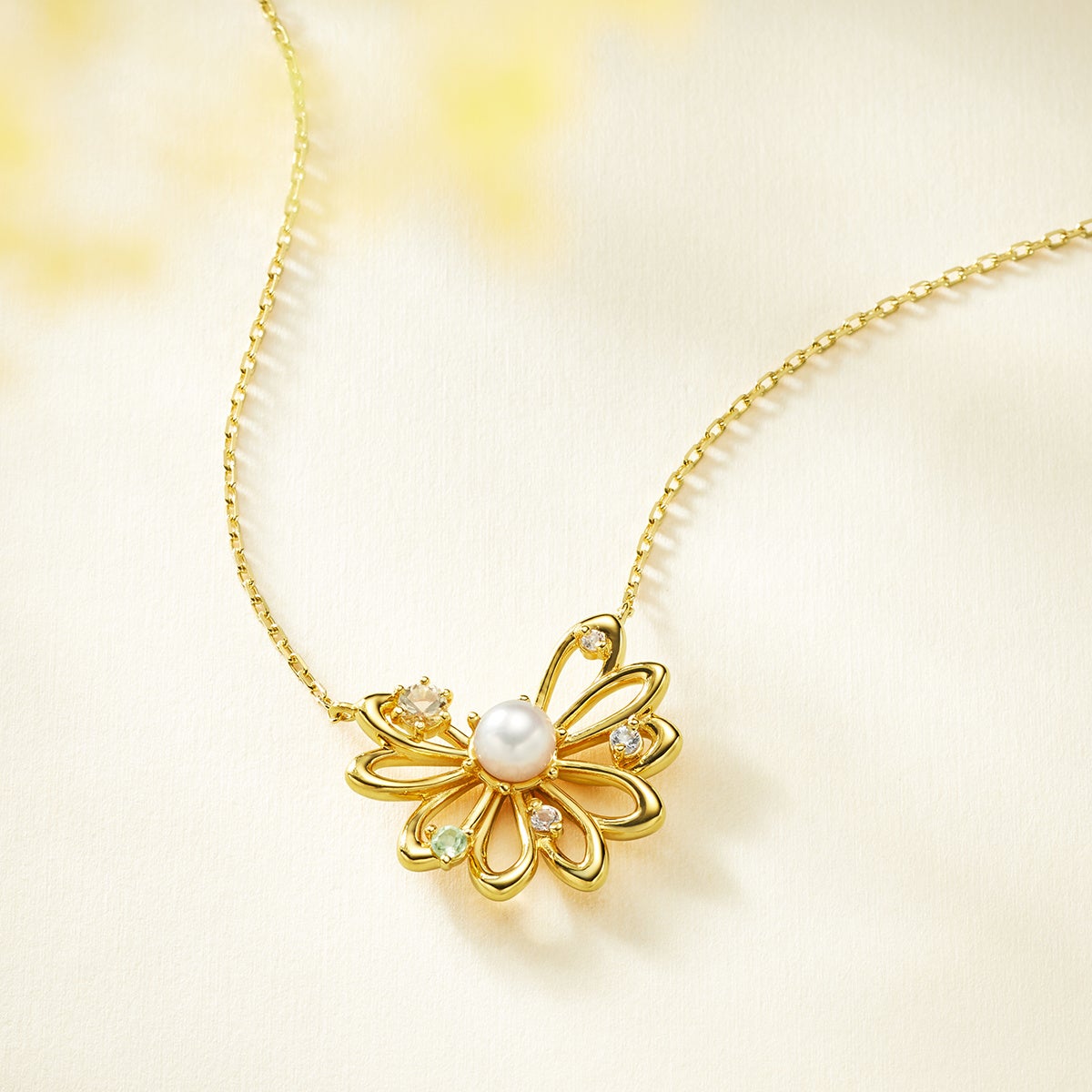 【美品】４℃ 2022 Spring Collection　ネックレス 春を彩るミモザやデイジーの花束をモチーフに 4℃の「2022