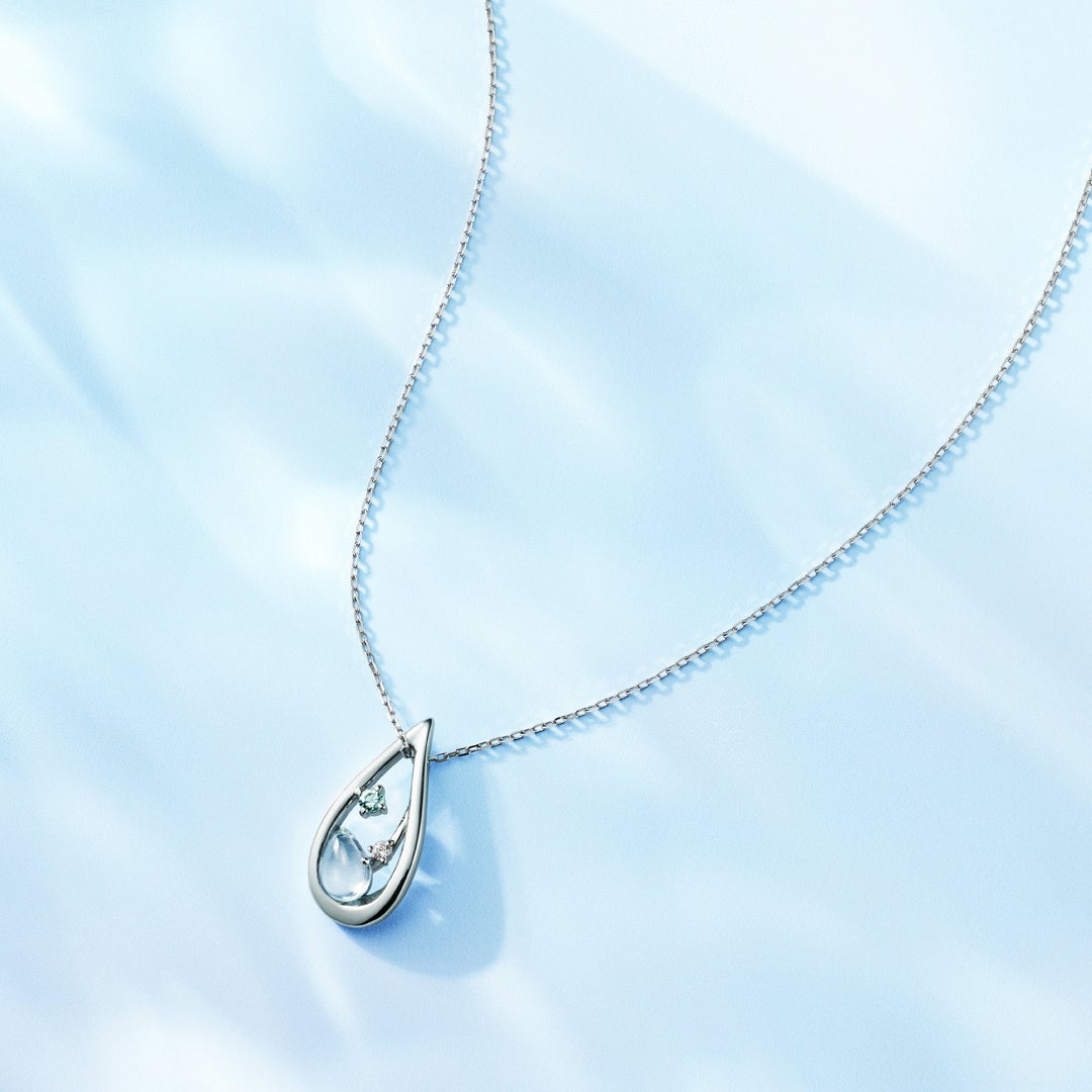 ❤️チャルメラ❤️星の海　小さな水族館　Sea drop✩。°ネックレス 夏限定】Star Sand Emerald ＜海の謌 umi no uta GLASS J