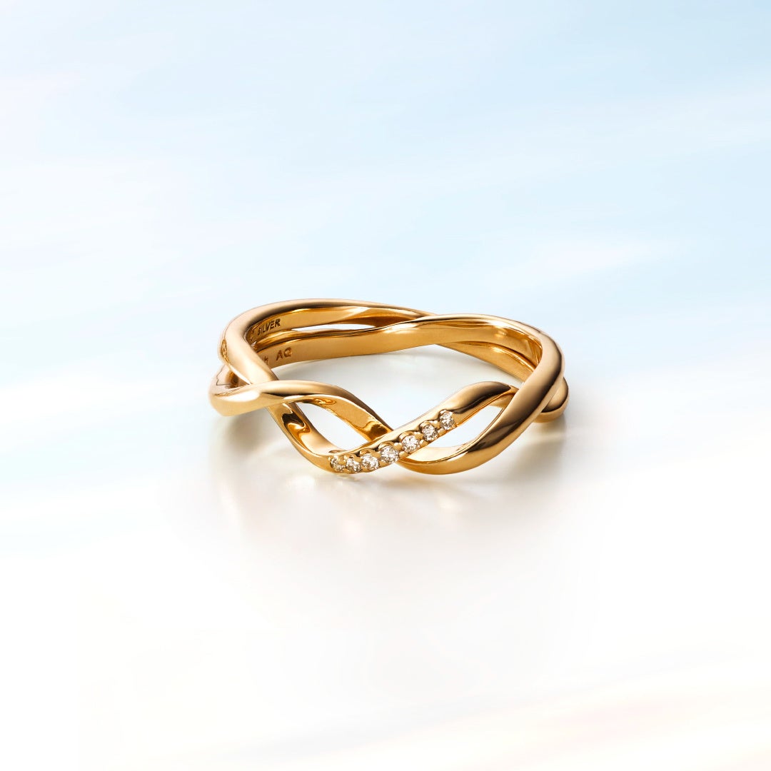 50年の想いをつなぐジュエリーの色褪せない煌めき 「4℃ 50th