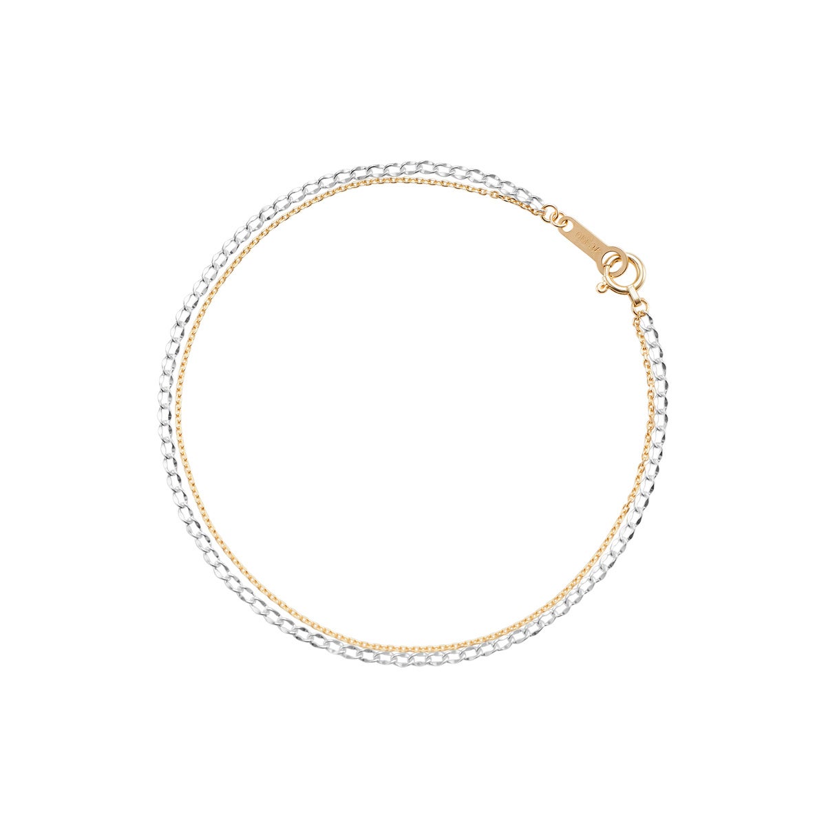 ダイヤモンドのリュクスな輝きを4℃オリジナルのゴールドに宿した「4