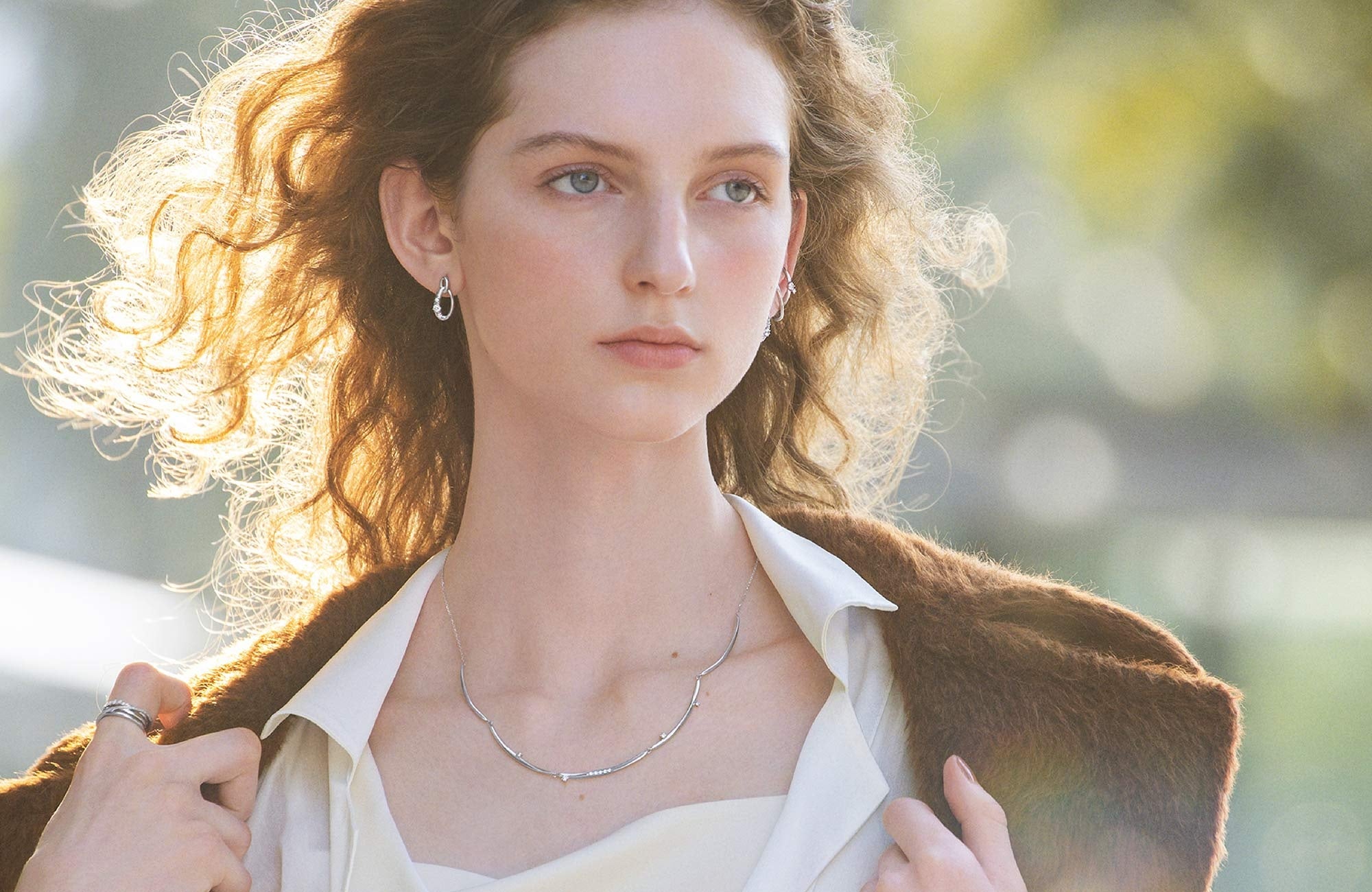 光と音と記憶までも閉じ込めたようなやさしい煌めきをあなたに