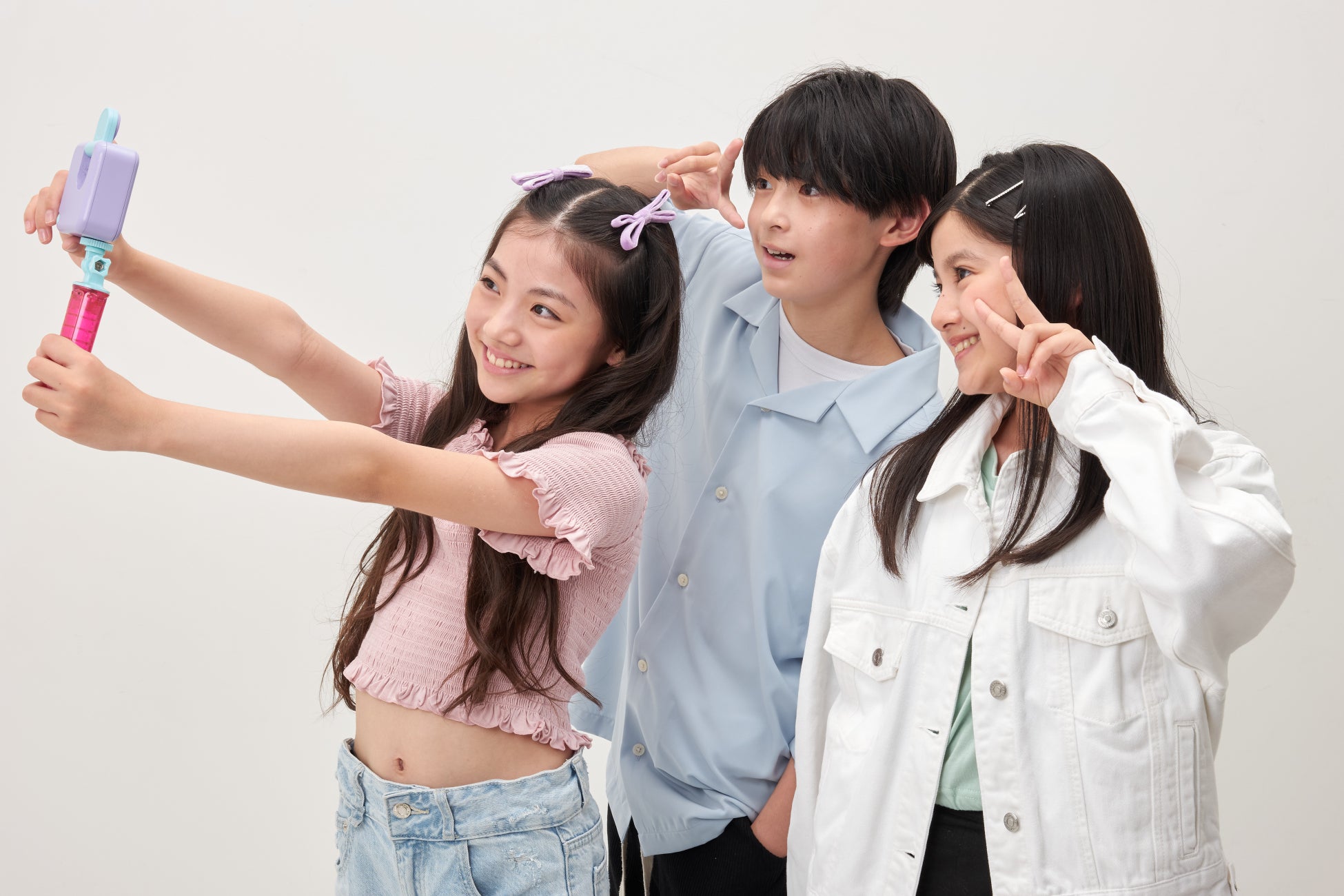 セガトイズが新しいVlogカメラ型トイ『#バズゅCam』を予約開始 セガトイズが新しいVlogカメラ型トイ『#バズゅCam』を予約開始