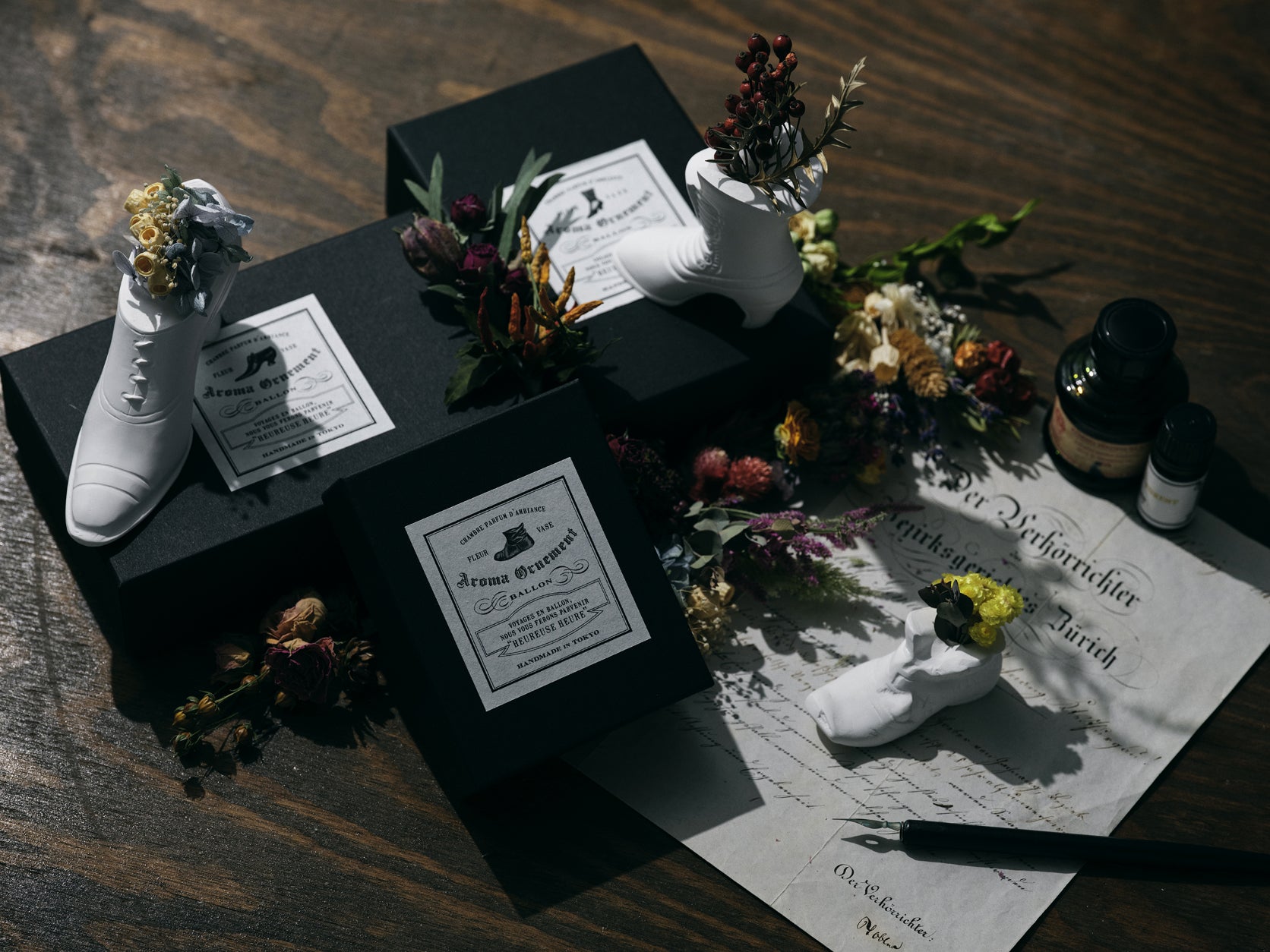 Ballon バロン アロマオーナメント コレクションより 新作 アロマオーナメント フラワーベース を発売 株式会社ライブラリーデザインのプレスリリース Ballon バロン アロマオーナメント コレクションより 新作 アロマオーナメント フラワーベース を発売 株式会社ライブラリーデザインのプレスリリース