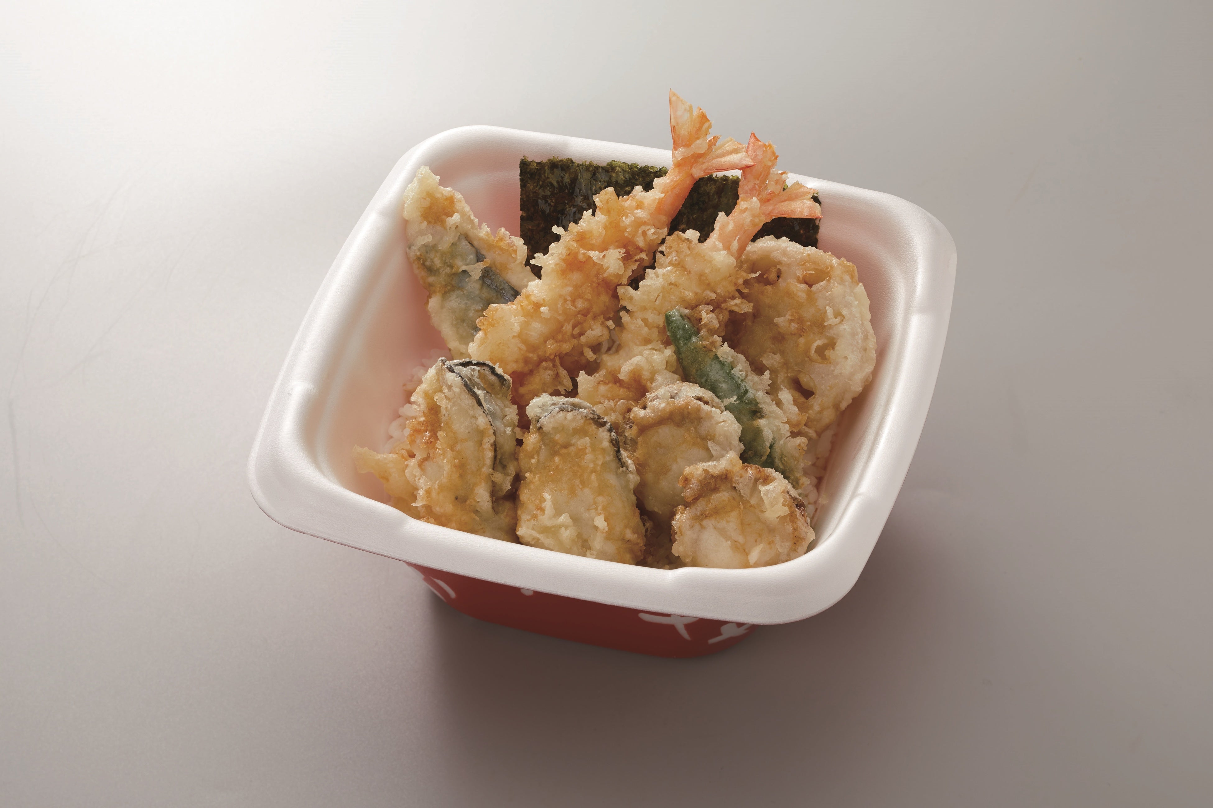 「牡蠣と帆立の海老天丼」　 特別価格 ６４６円