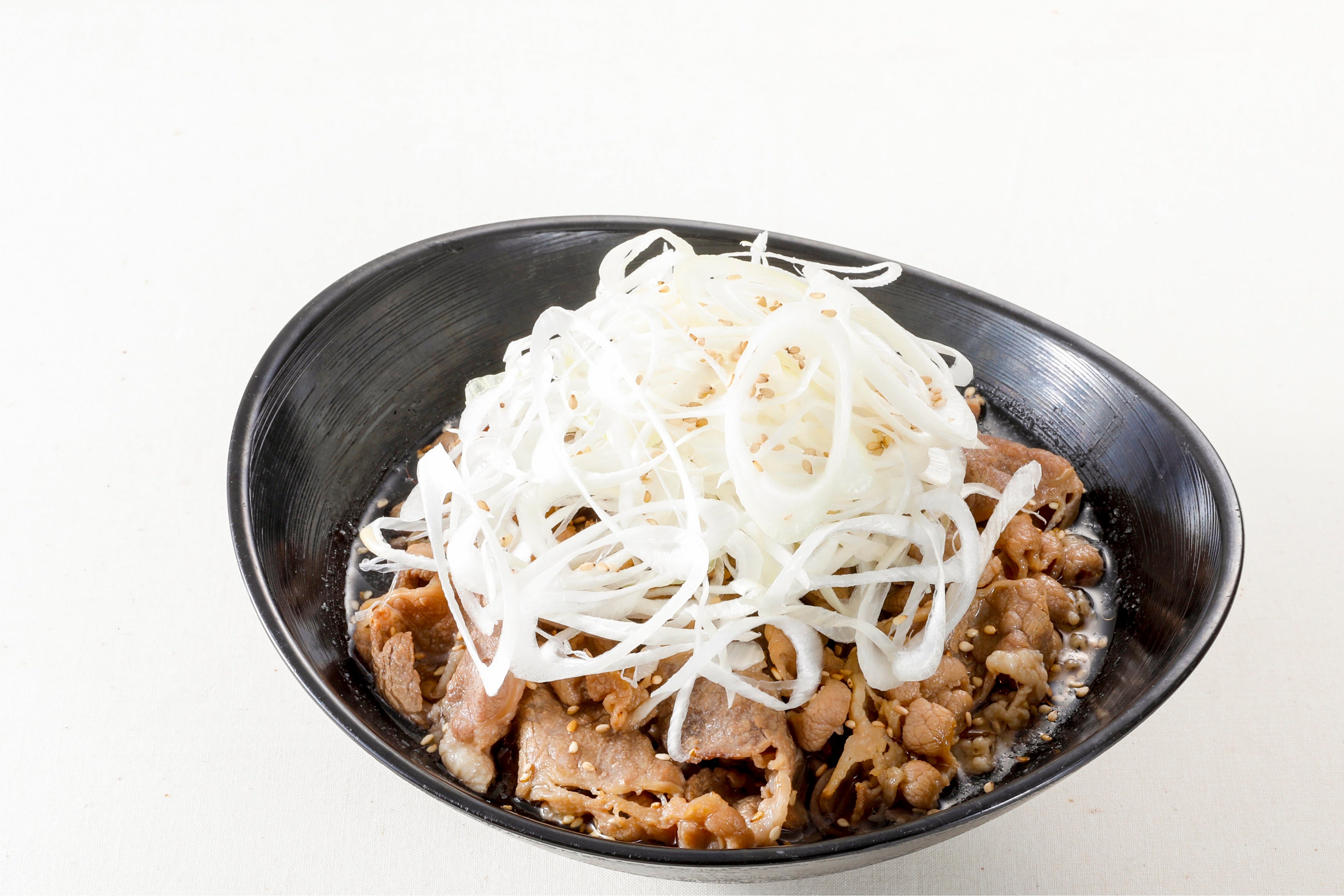 ごま油香る肉そば　１,０９８円