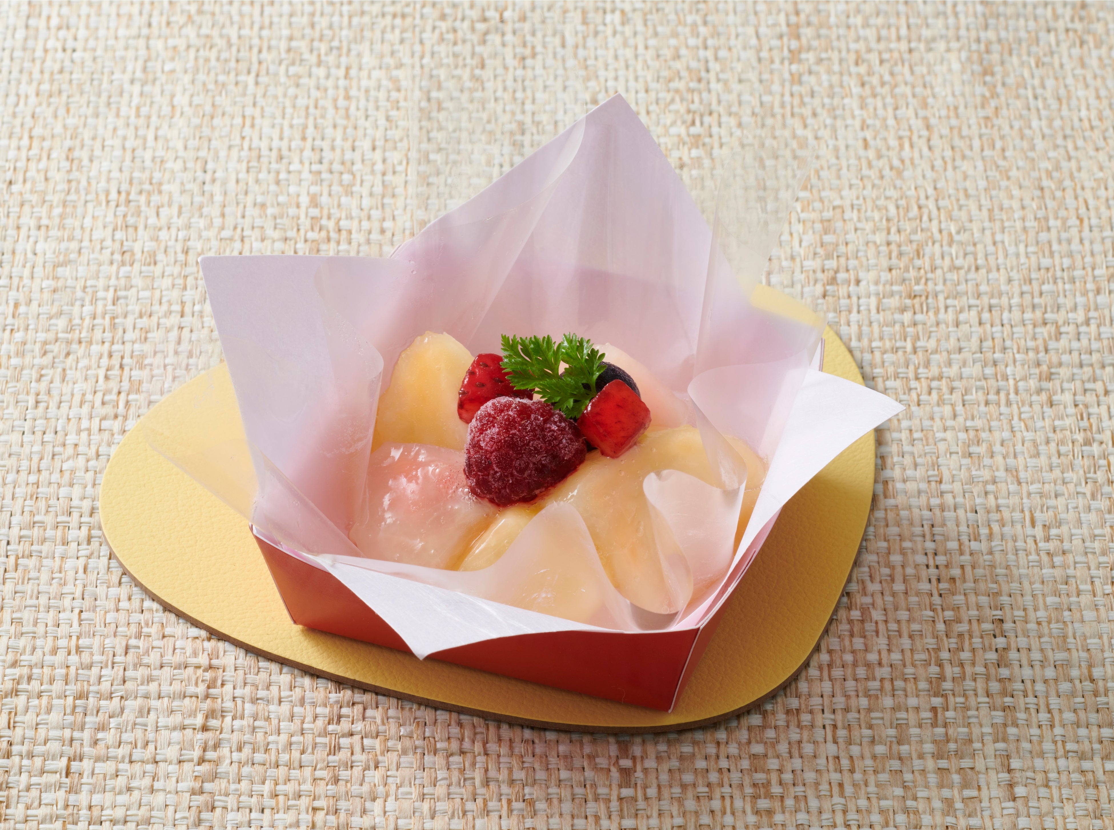 白桃のシロップ漬け　２１８円