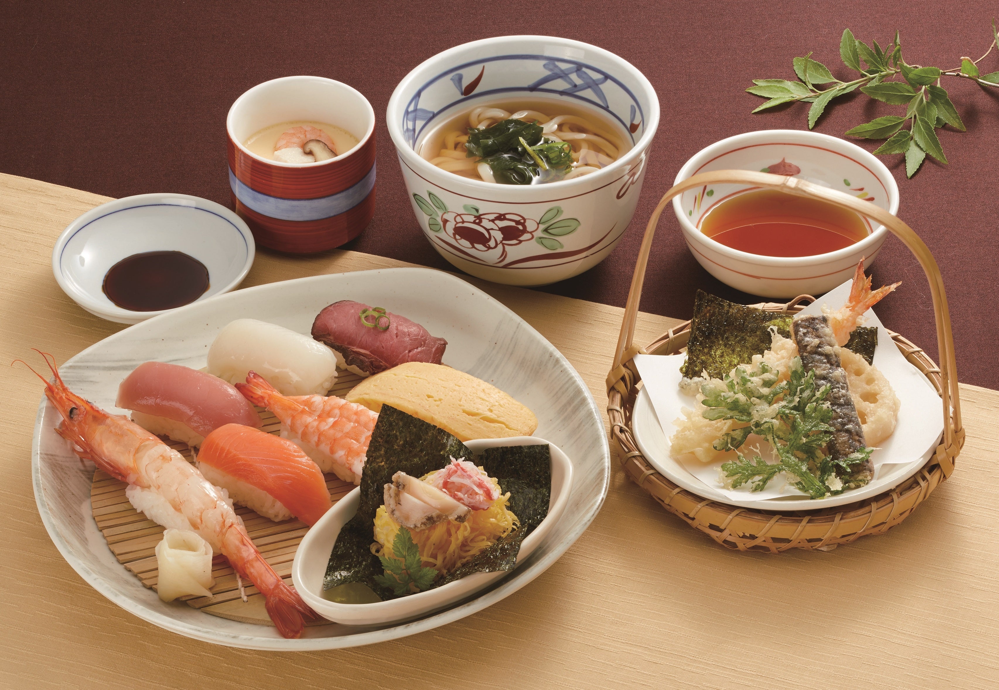 季節のすし和膳(冬)　１,４９９円(税込１,６４８円)