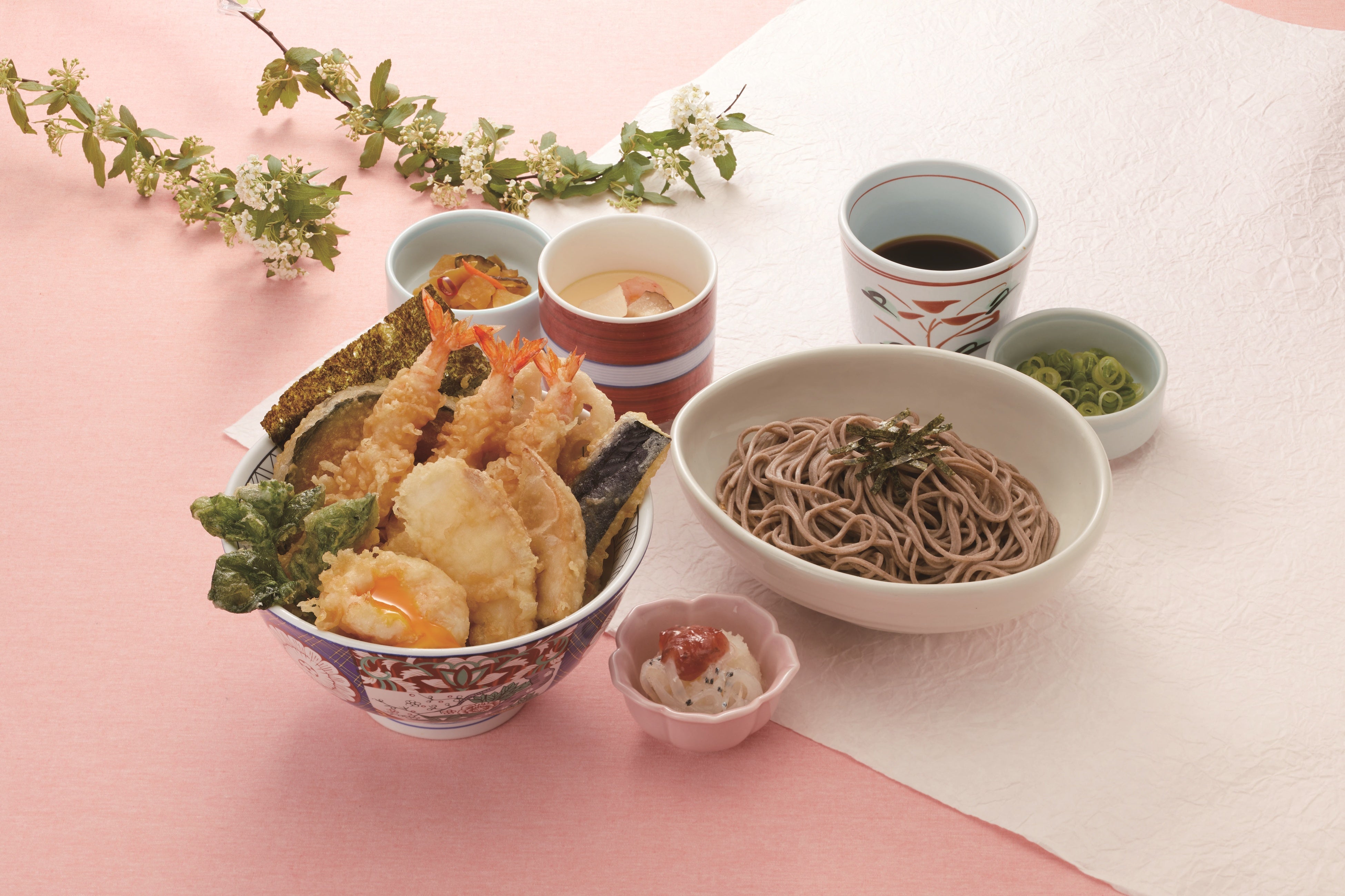 海老と真鯛・筍の天丼御膳　１,４９９円(税込１,６４８円)