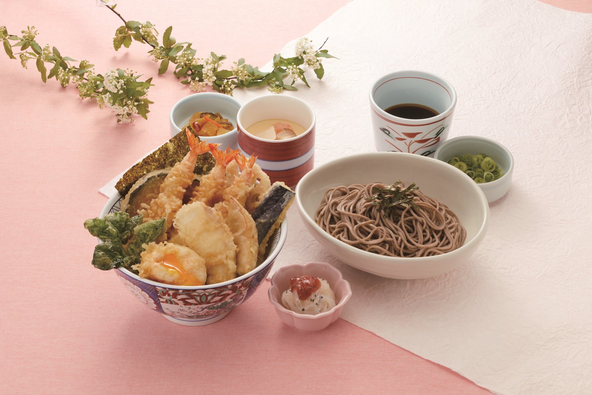 海老と真鯛・筍の天丼御膳 1,499円(税込1,648円)