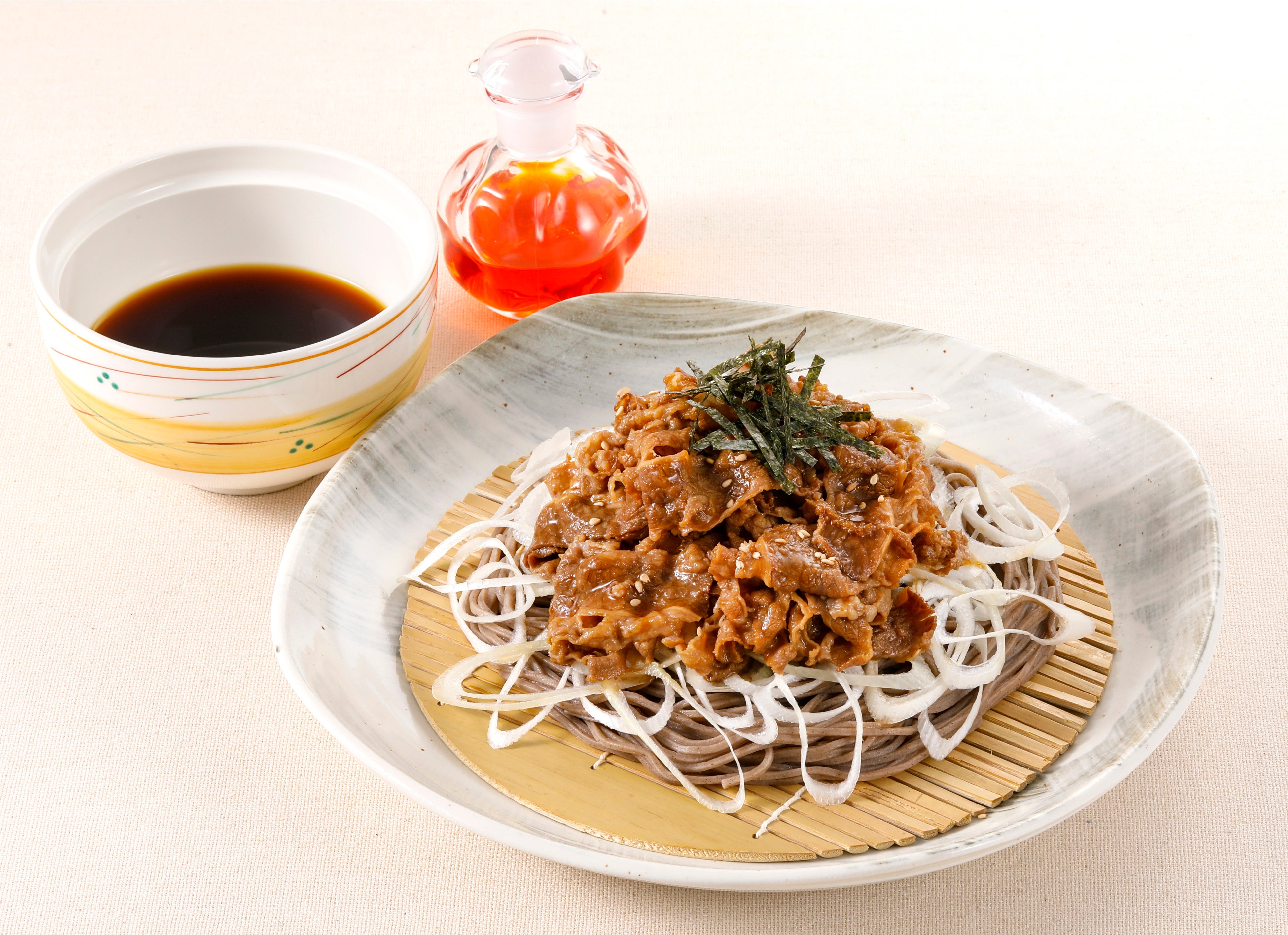 牛カルビのつけそば　１,０９８円