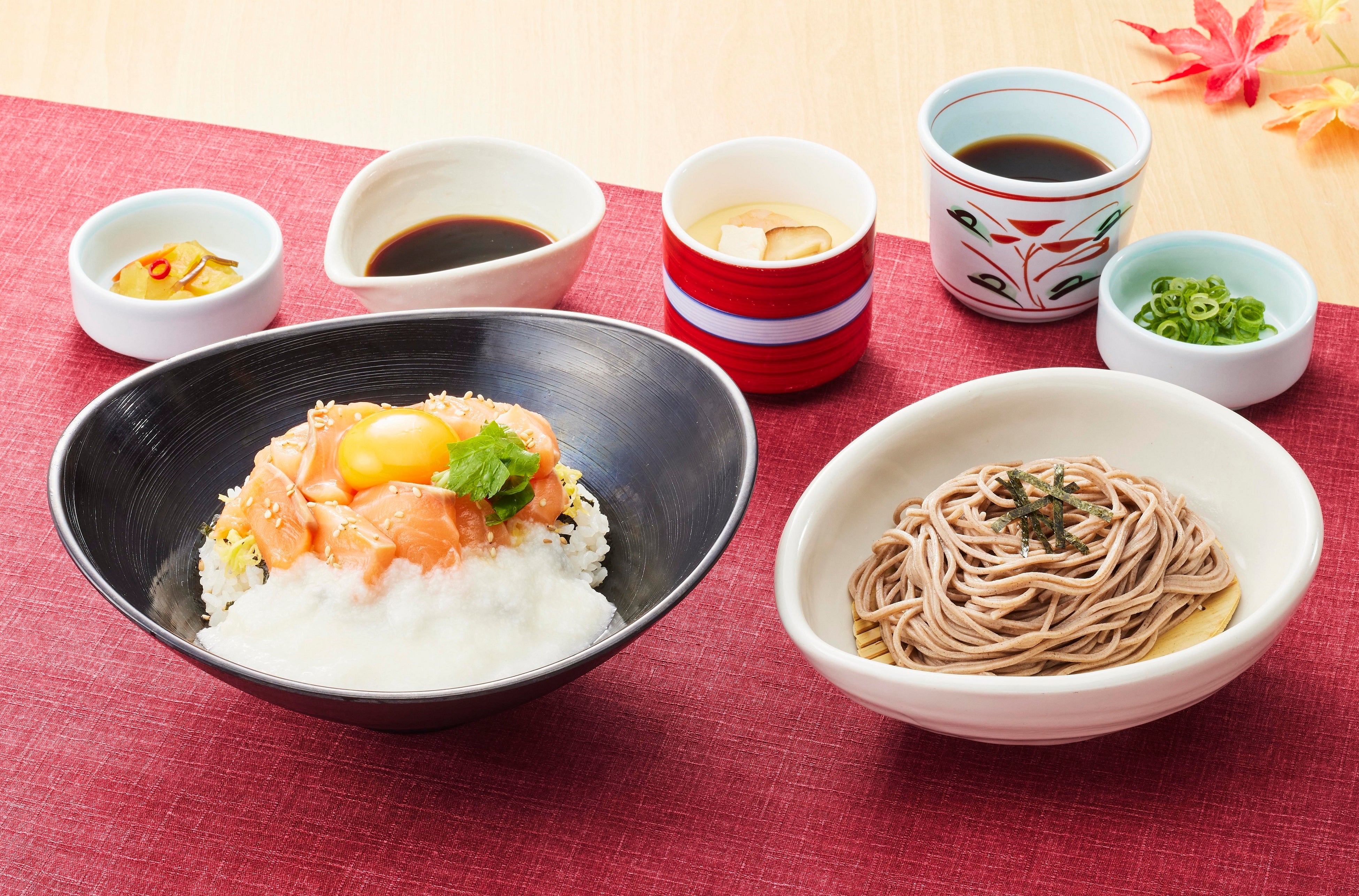 サーモンとろろ丼御膳　税込1,758円