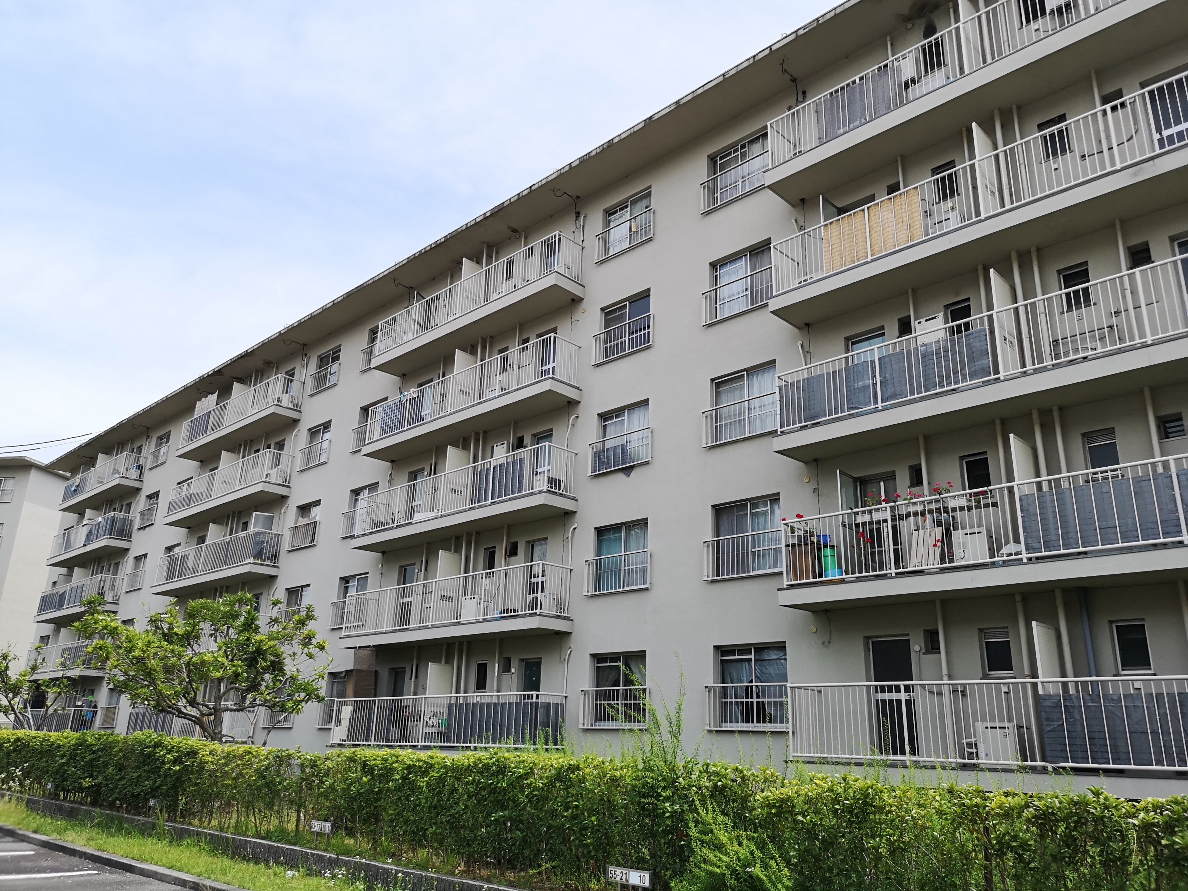 茶山台B団地　外観