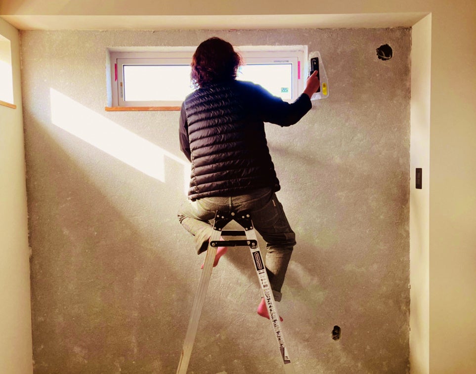 女性でも簡単にぬることができるのが、DIYユーザーに人気の秘訣