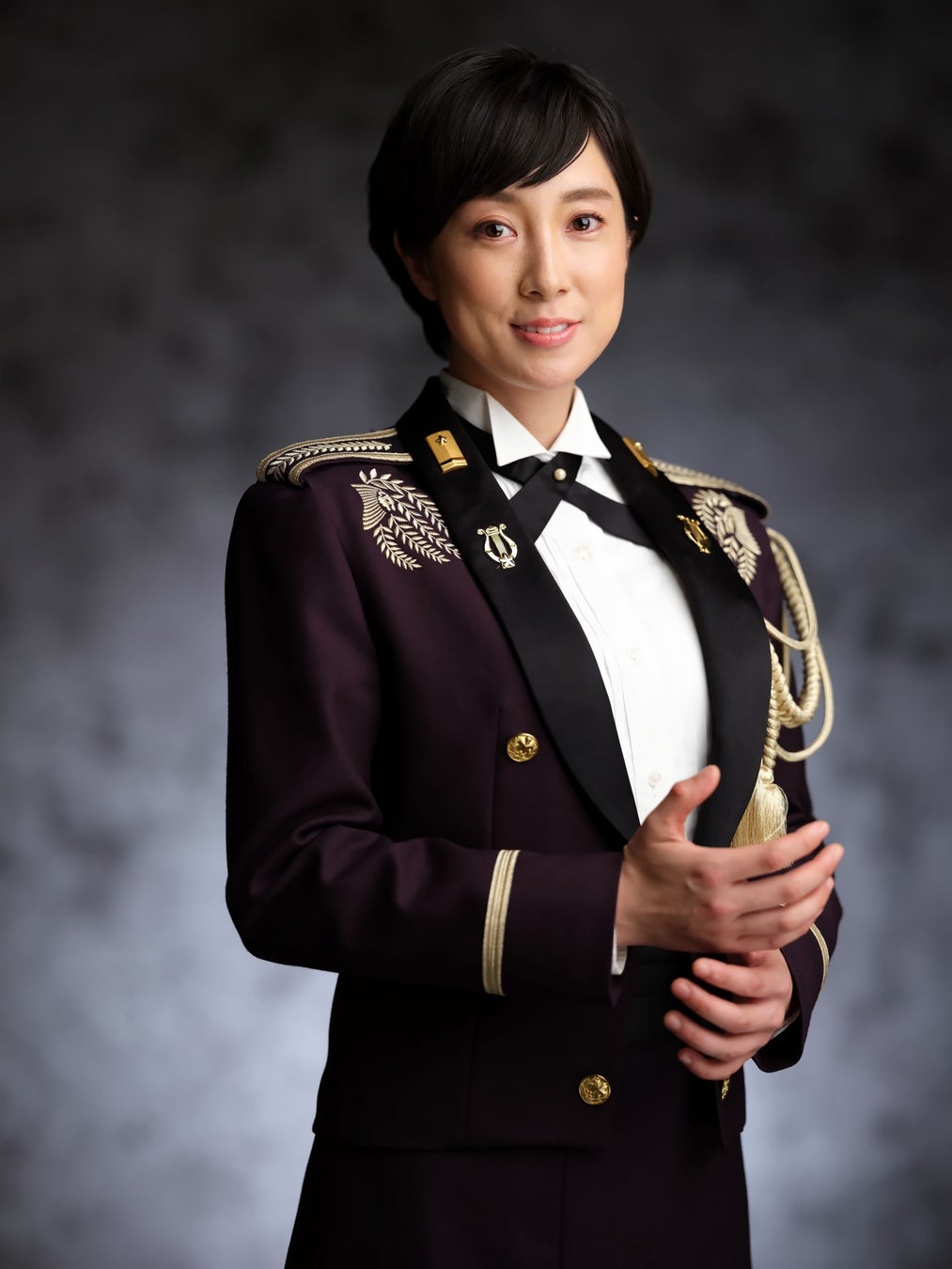 陸上自衛隊中央音楽隊、歌姫・鶫真衣と共に「東京ブギウギ」をリリース! 陸上自衛隊中央音楽隊、歌姫・鶫真衣と共に「東京ブギウギ」をリリース!