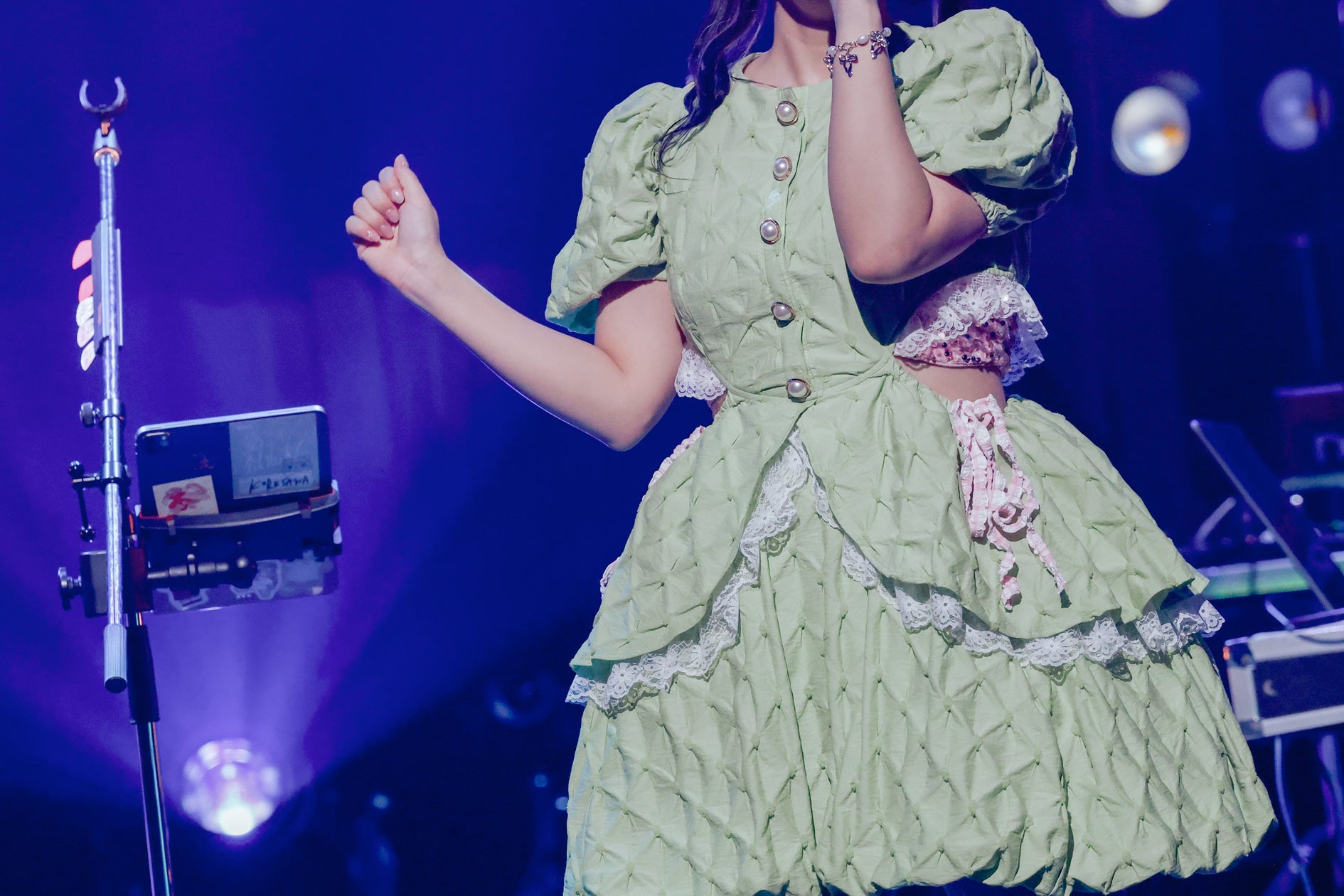 コレサワ《コレサワ LIVE TOUR 2024 日々会々々》ライブレポートが到着! | 日本コロムビア株式会社のプレスリリース