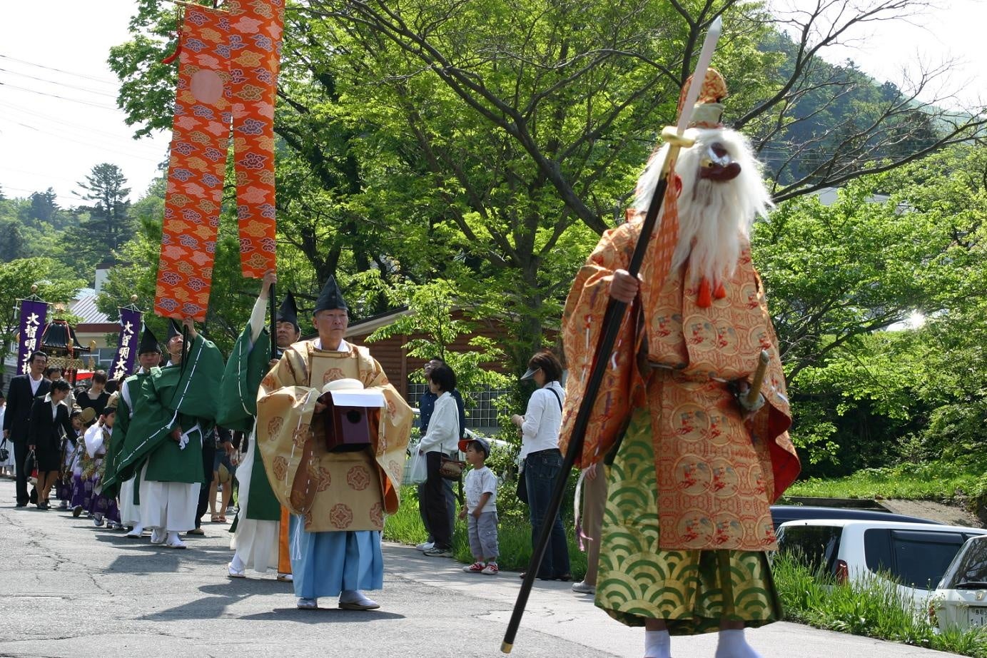 平安時代から続く 大山寺御輿行幸