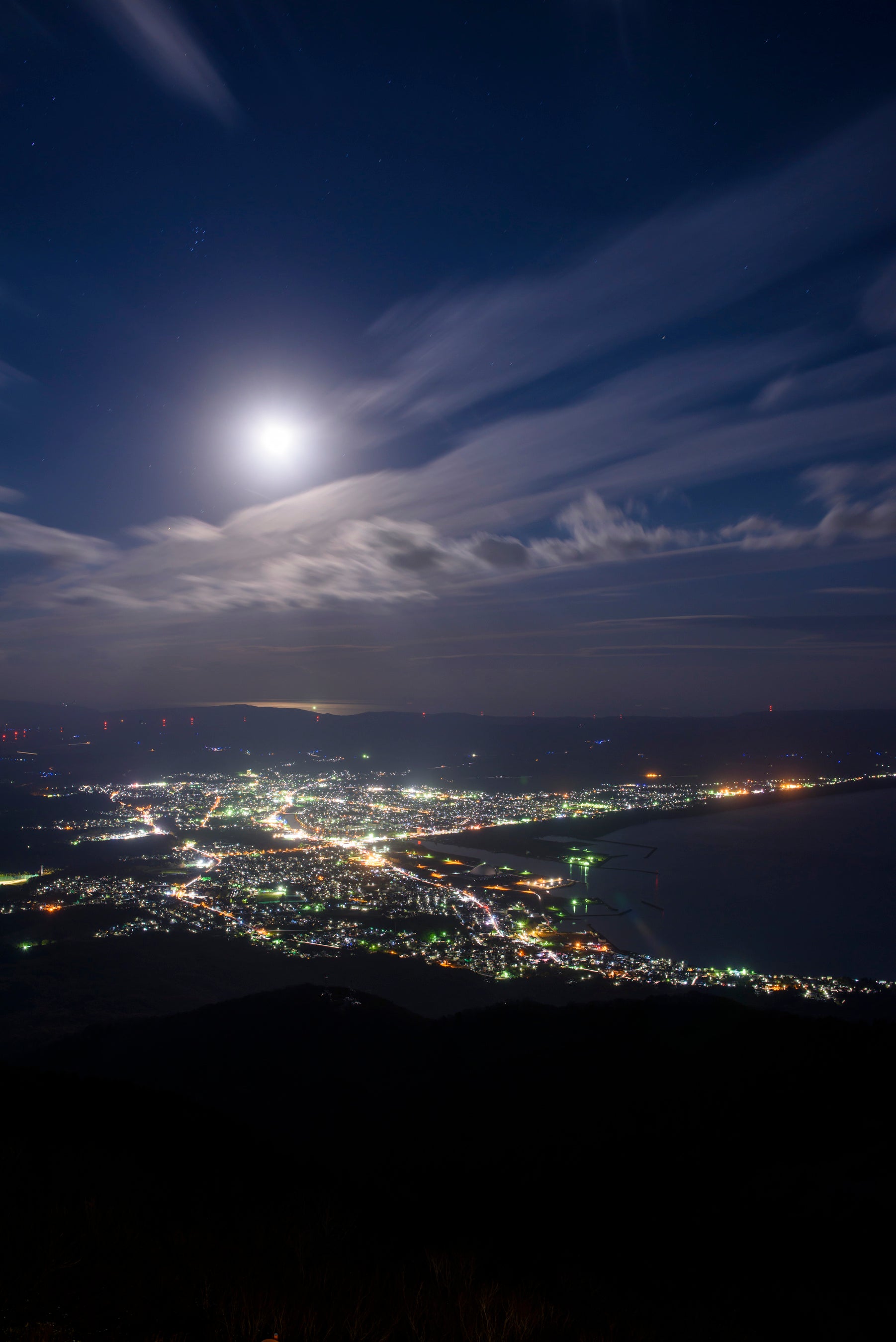 むつ市の景観〜日本夜景百選 釜臥山〜