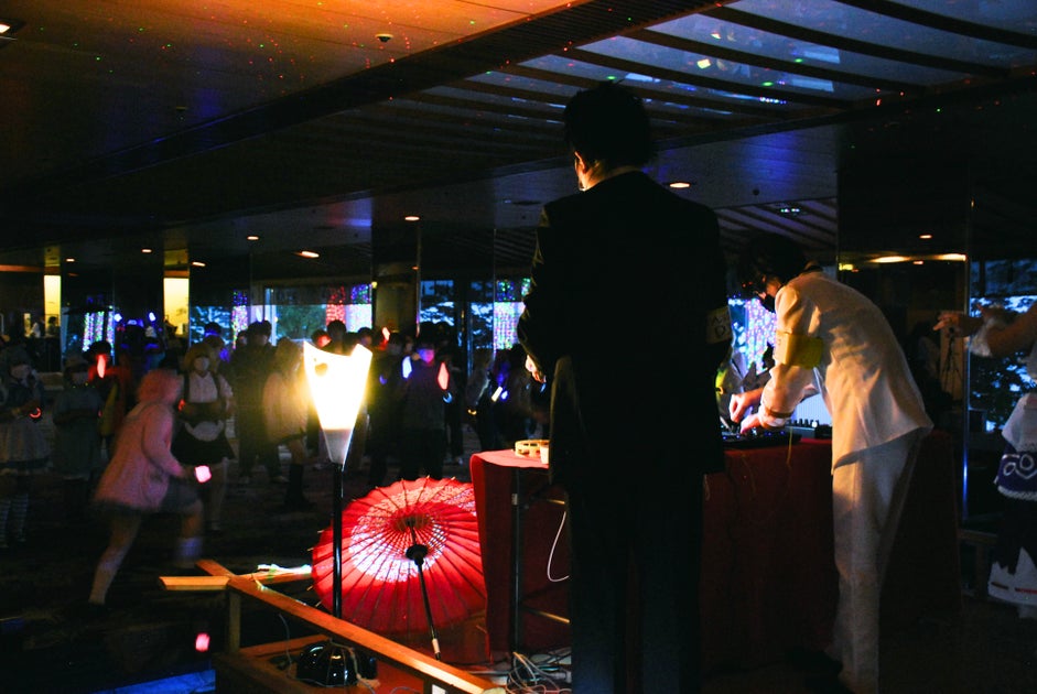 洞爺湖畔亭で開催!春のコスプレディスコ♪ 洞爺湖畔亭で開催!春のコスプレディスコ♪