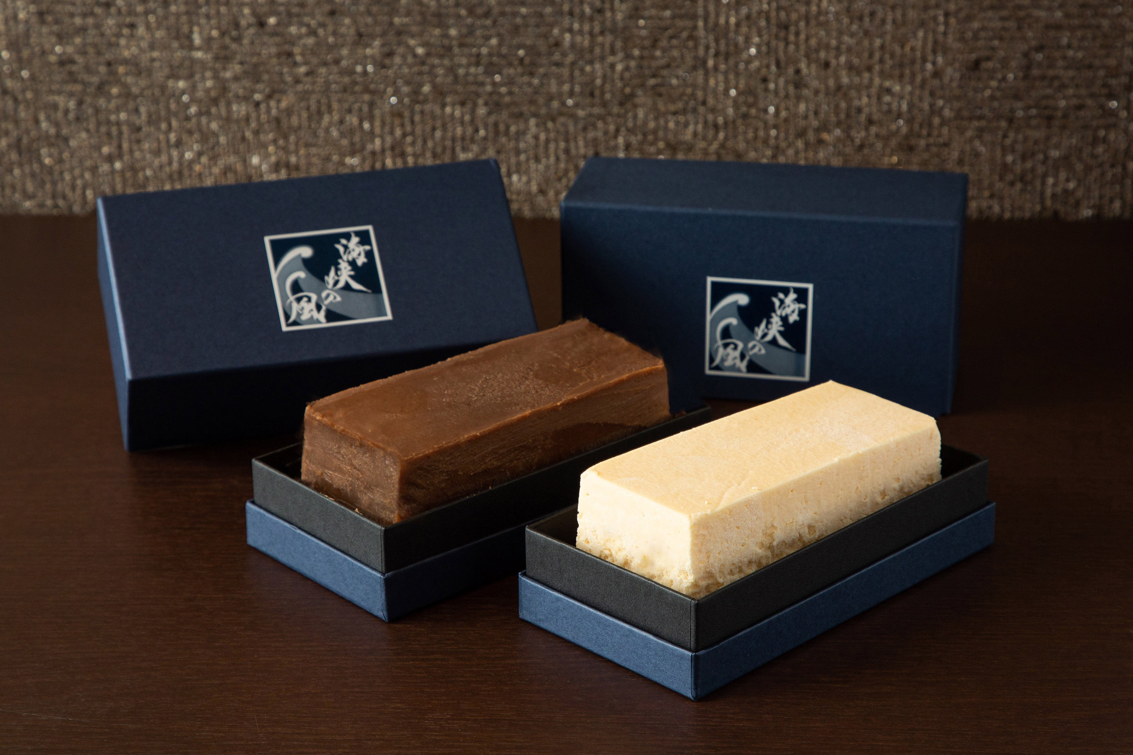 テリーヌドショコラはその他のお味もございます。「ノワール(チョコ)」、「ブラン(チーズ)」