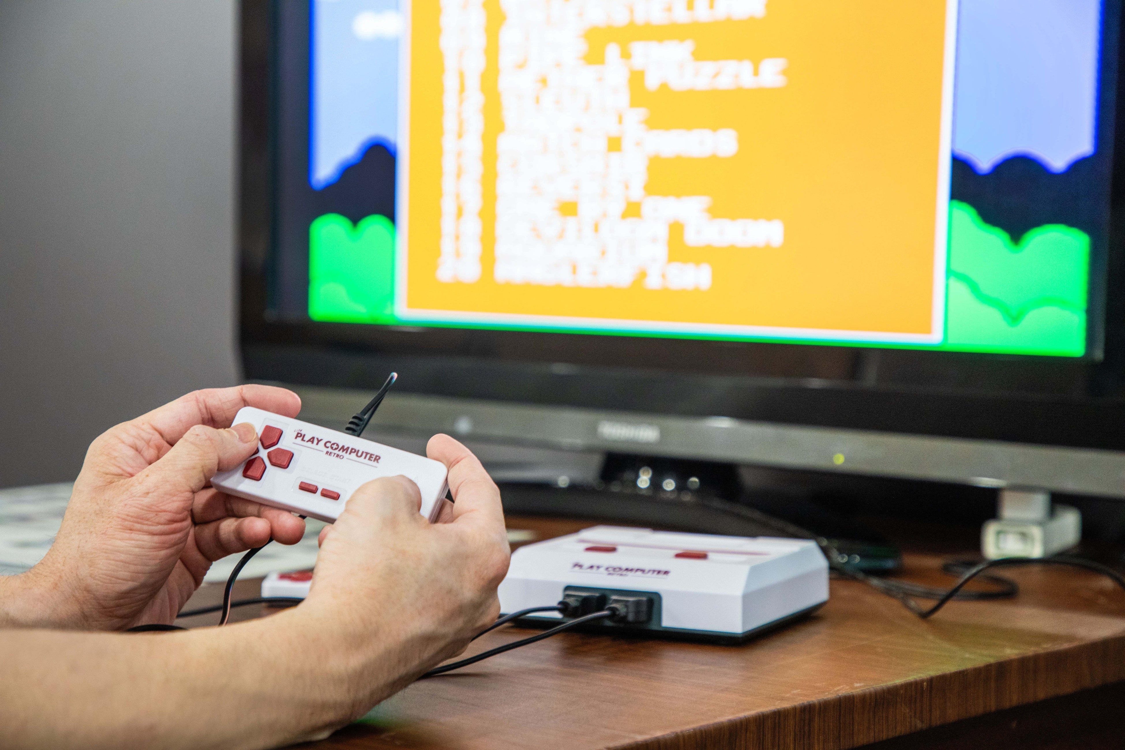 カセット無しで遊べる！昔懐かしのファミコンゲーム！