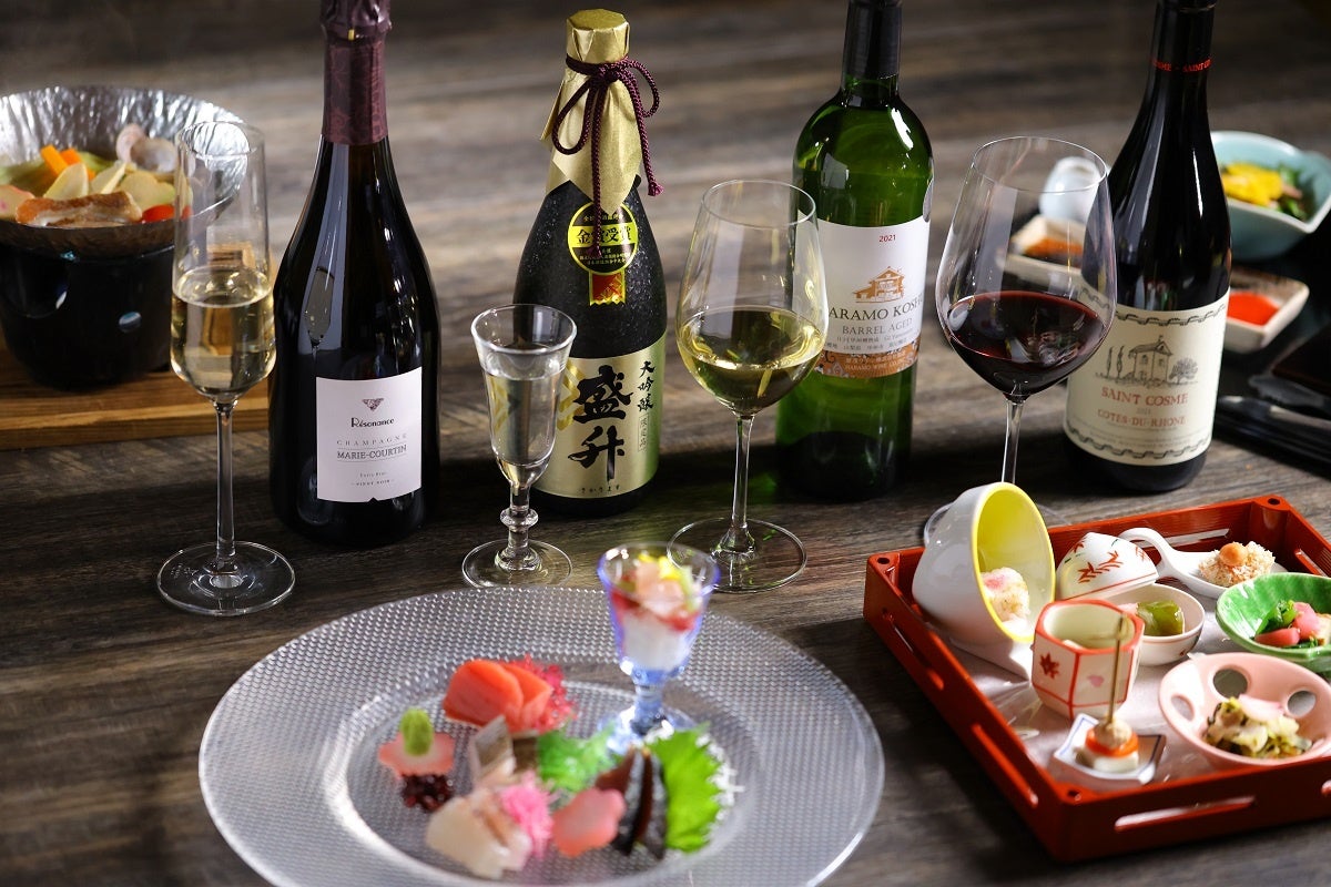 山翠楼夕食　一例