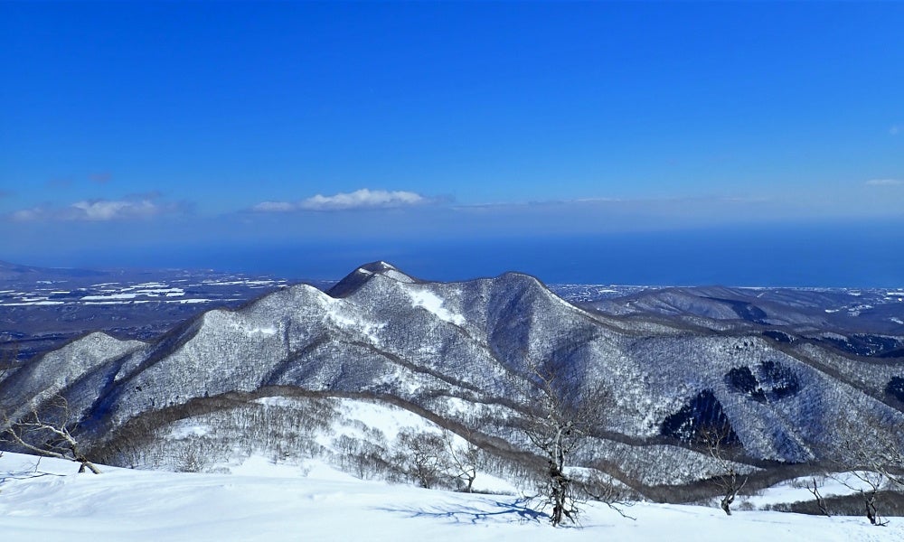 室蘭岳からは市内を一望できます