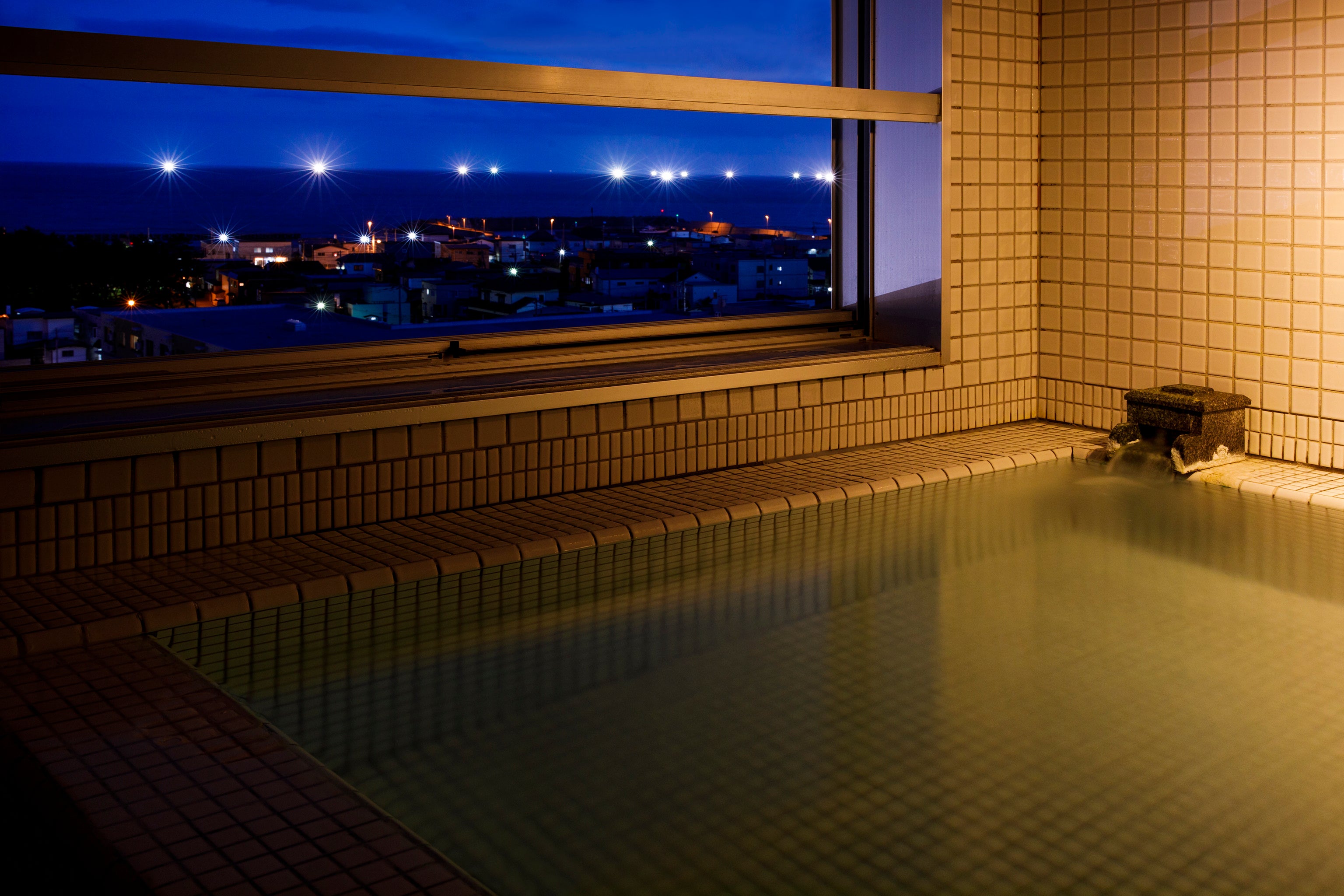 温泉に浸かりながら冬景色を堪能
