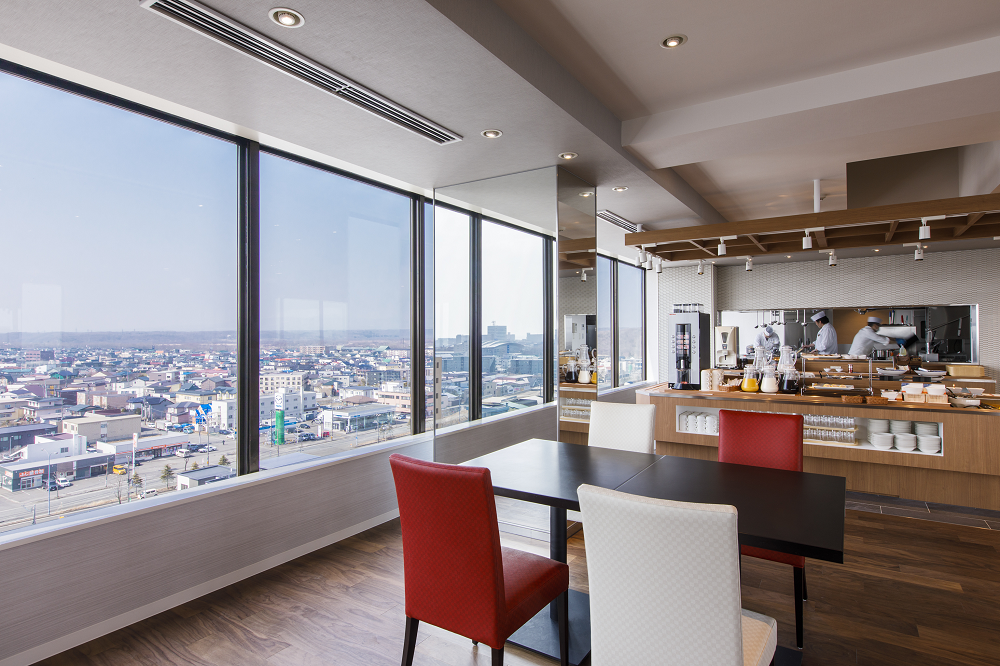 ホテル11階の展望レストラン