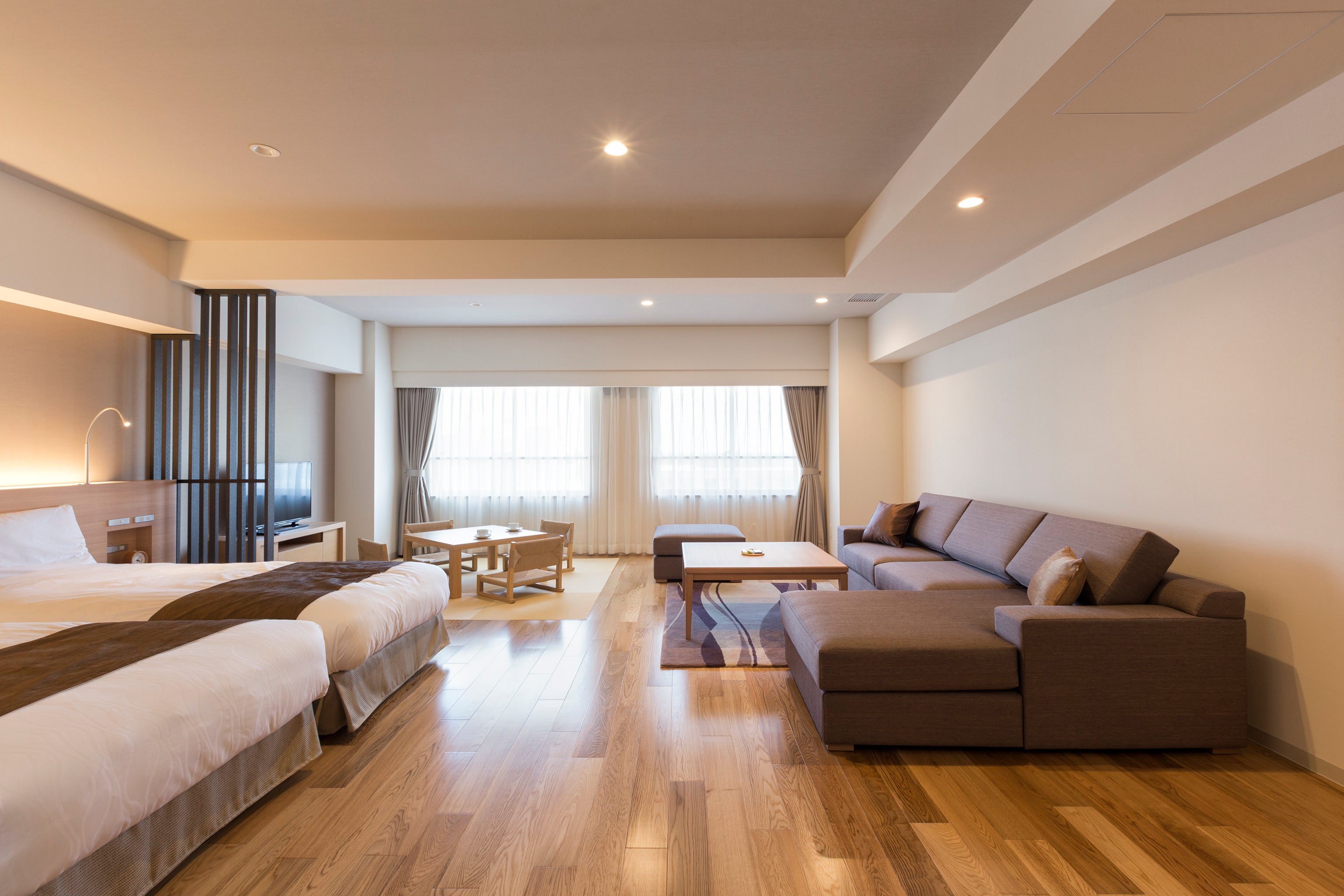 平成モダンの和洋室