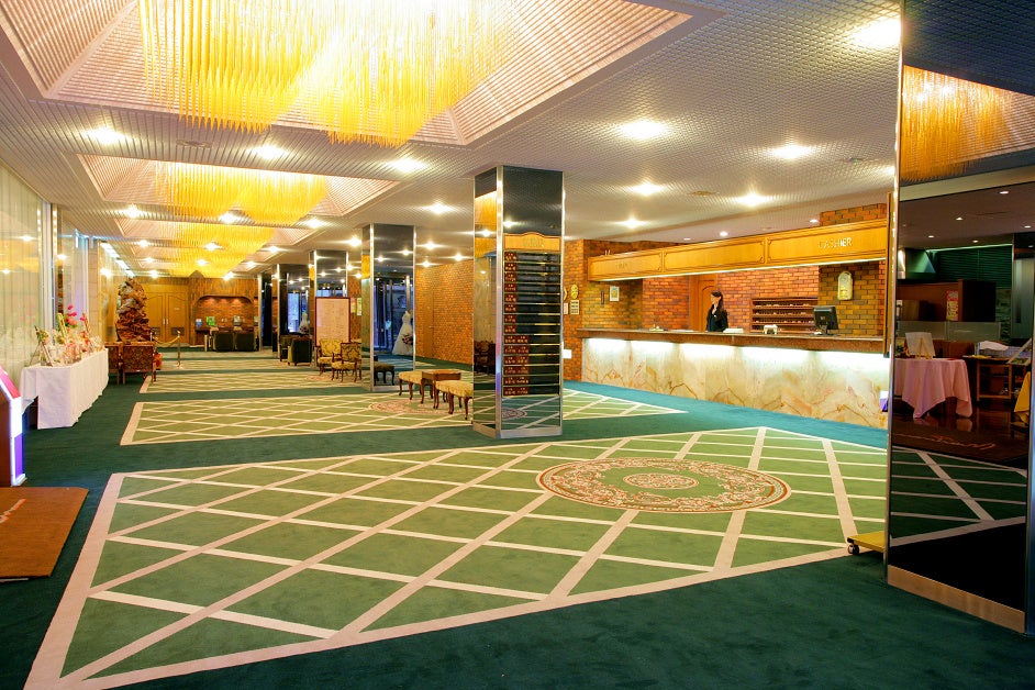 前売券はフロントにて販売中