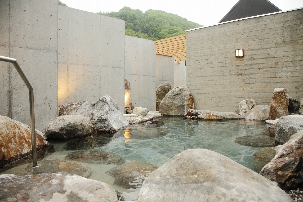 ホロホロ山荘　露天風呂