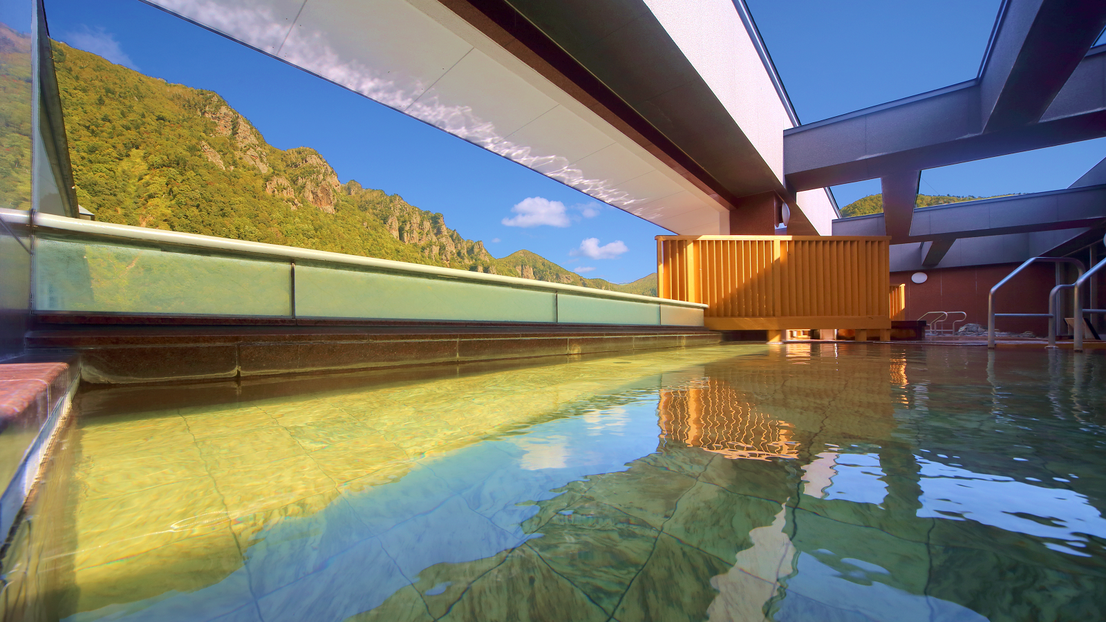 天空露天「朝暘山」