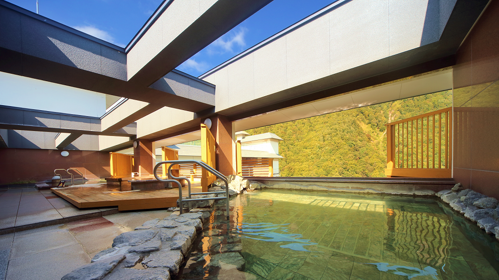 層雲峡　朝陽亭7階天空露天「朝陽山」