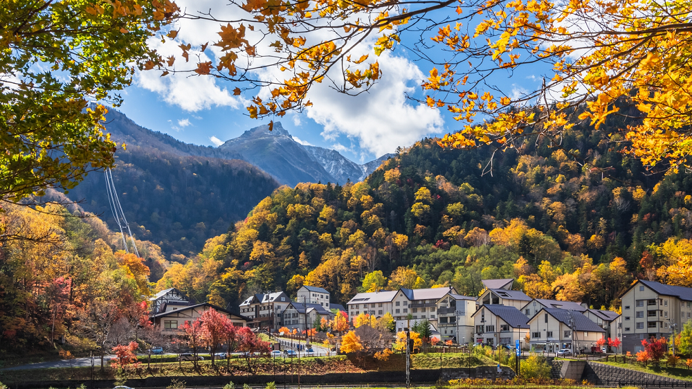 大雪山国立公園内にある層雲峡温泉