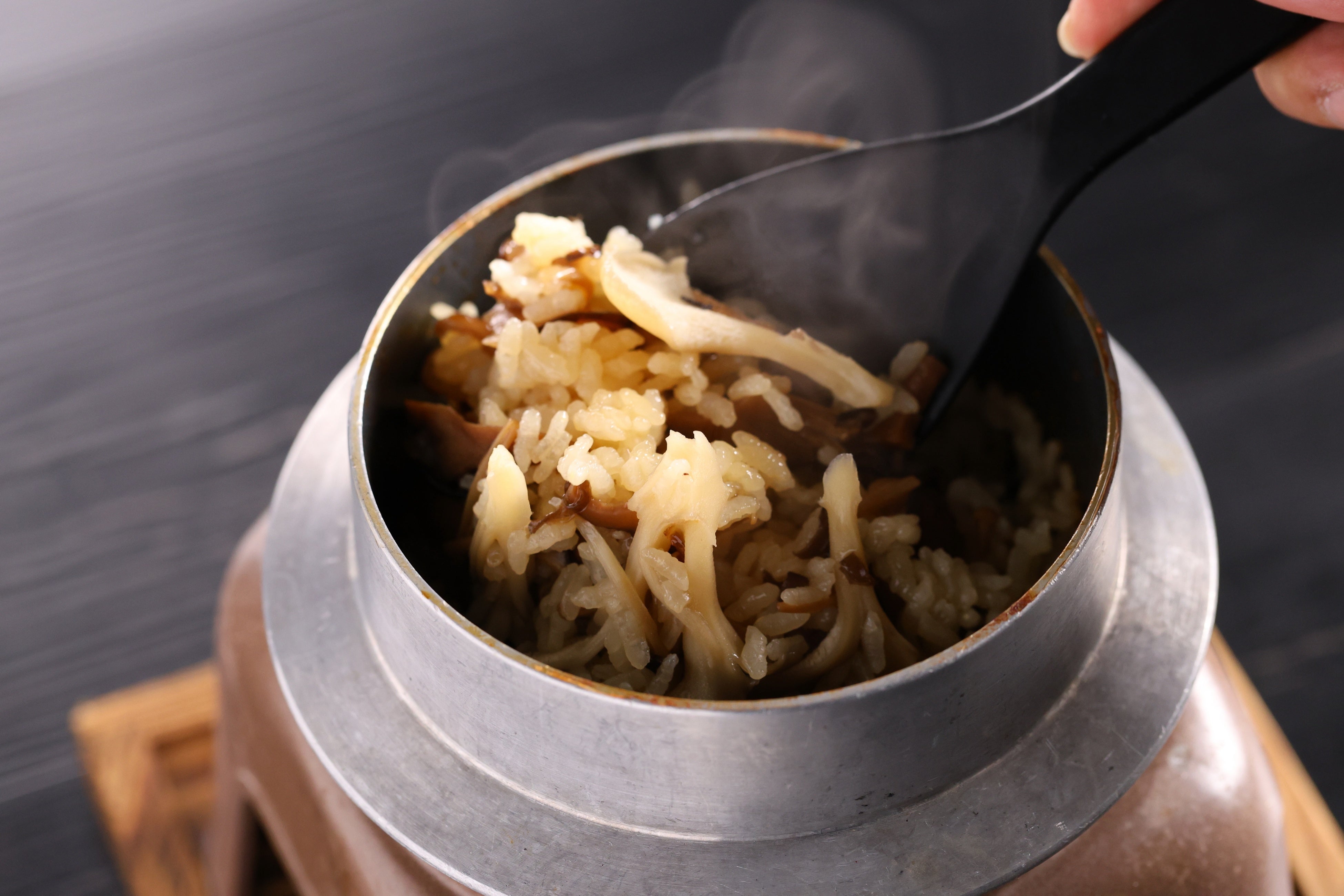 きのこ釜飯