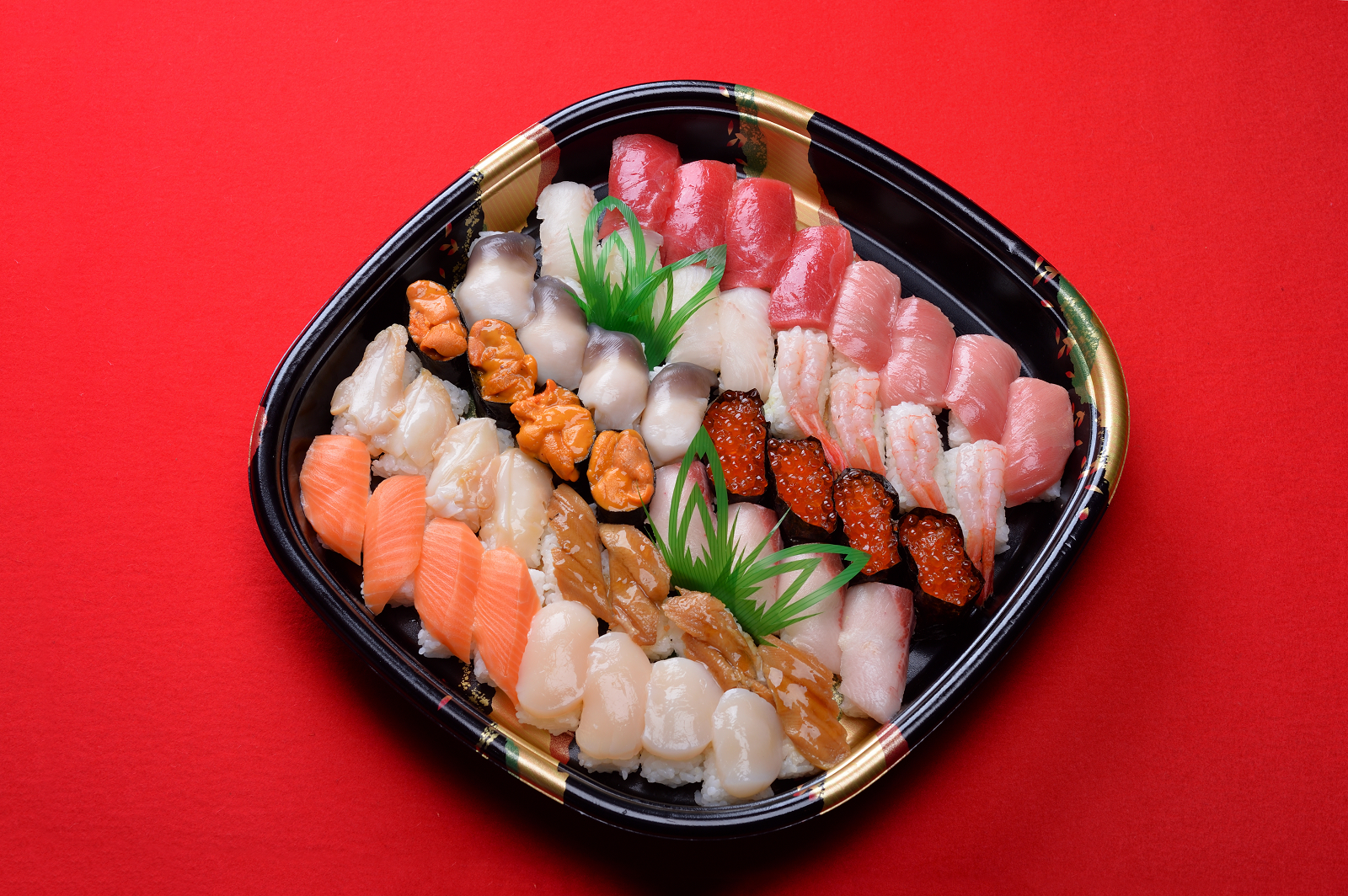 お寿司（4人用）