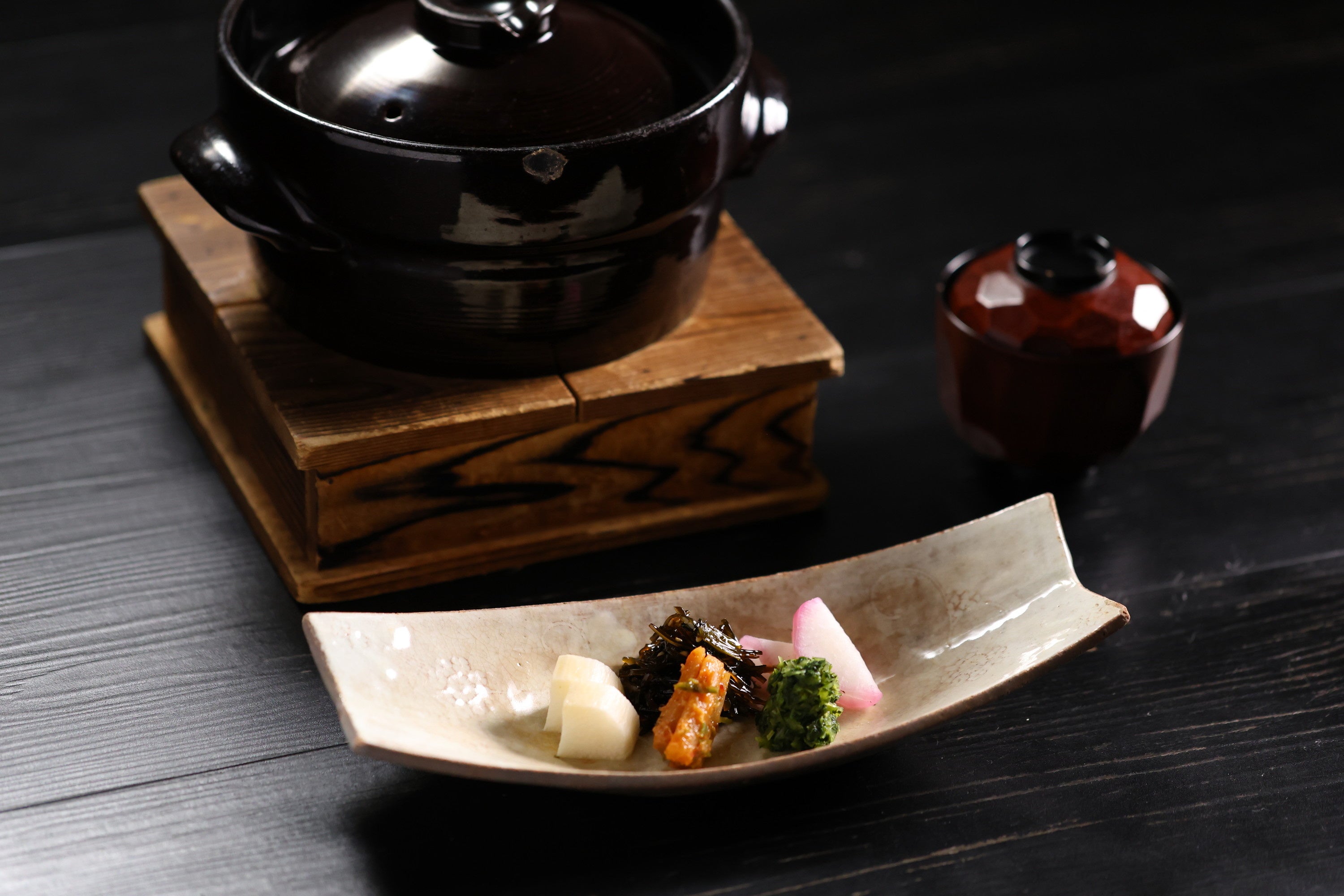 止椀・香の物・御飯