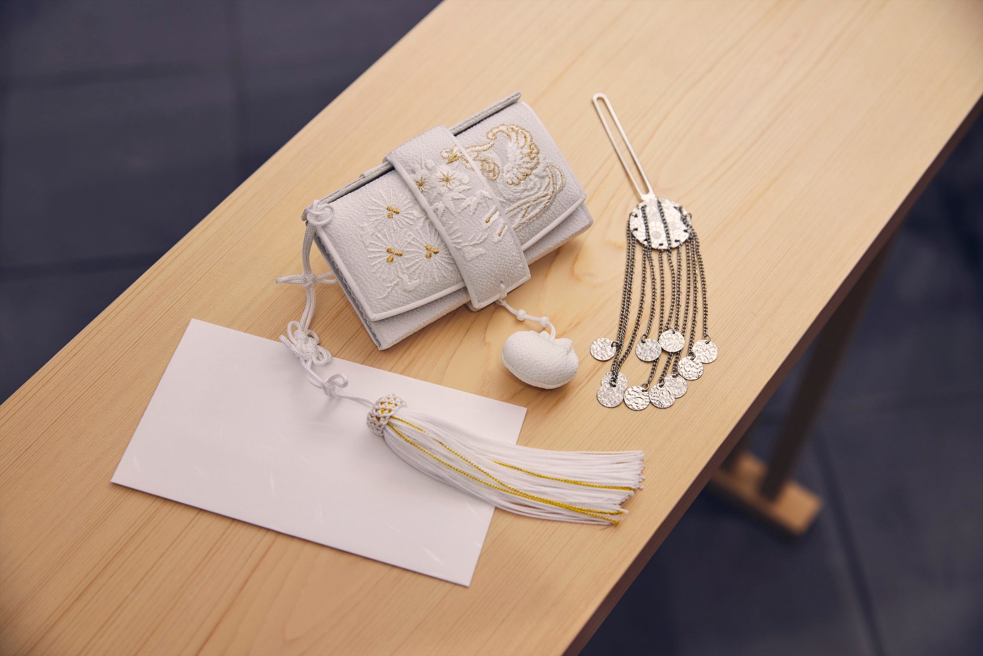 「鳳凰殿」オリジナルの筥迫 ※写真はイメージです