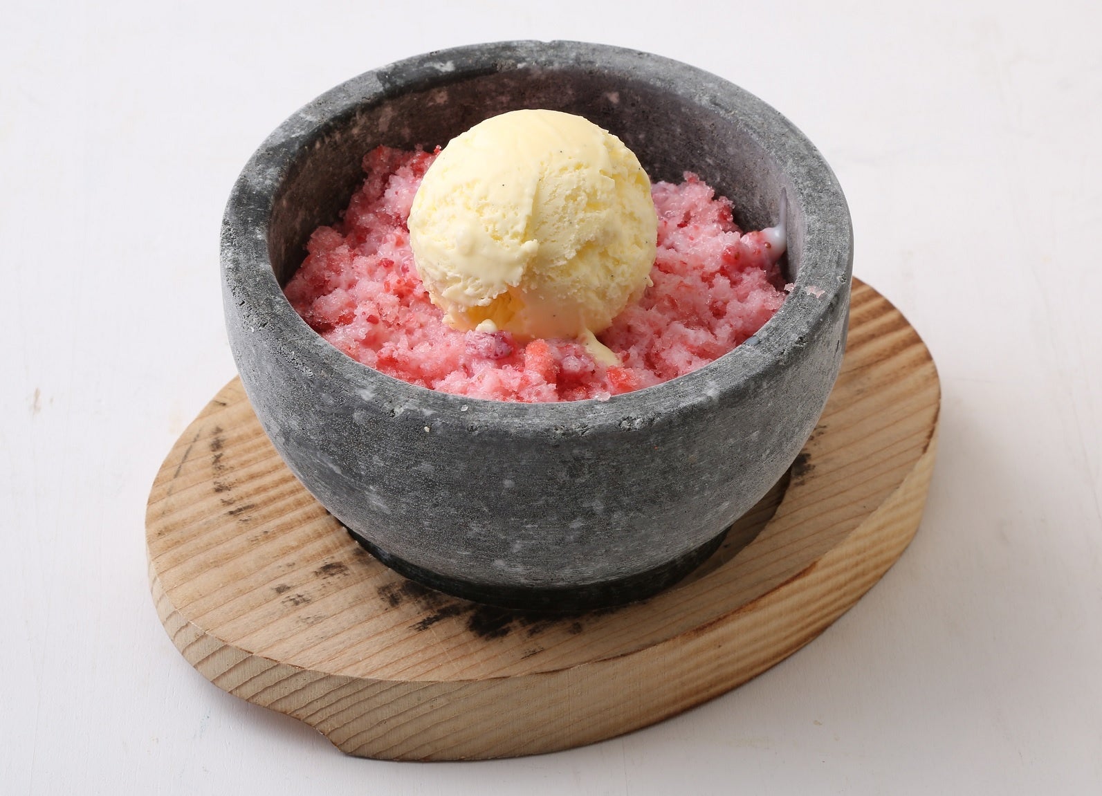 真冬のかき氷　480円（税込528円）