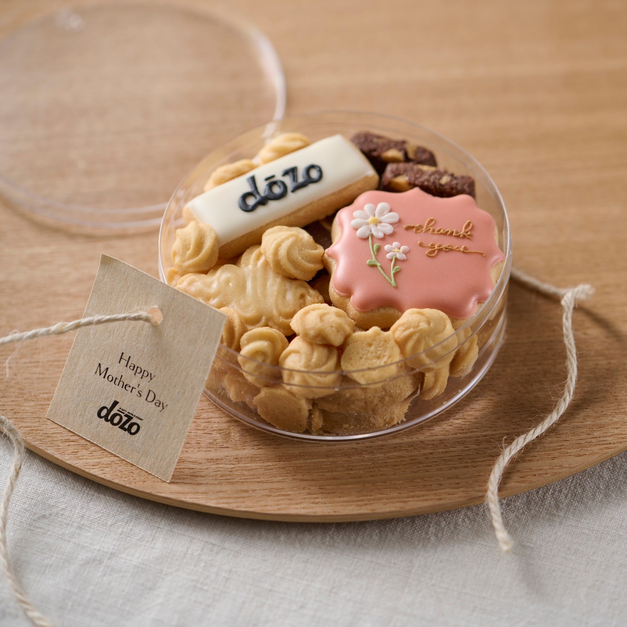 ソーシャルギフトサービス《dōzo》と《パティスリー シェール》が