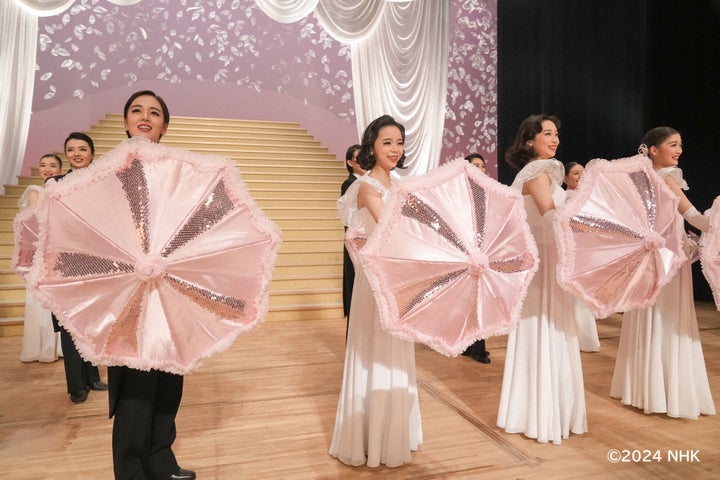 NHK連続テレビ小説『ブギウギ』完全版 Blu-ray・DVD予約受付開始! NHK連続テレビ小説『ブギウギ』完全版 Blu-ray・DVD予約受付開始!