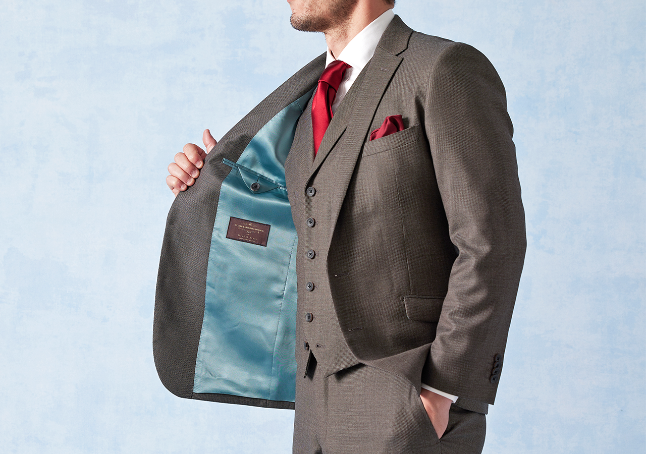 銀座グローバル 最高級モデル KAISER スーツセットアップ REDA 専用