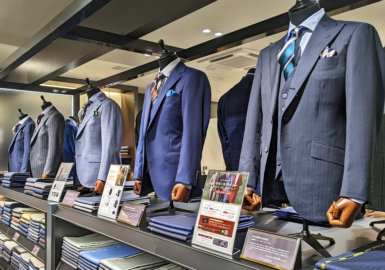 銀座グローバルスタイル カノニコ ダブル スーツ セットアップ ベージュ M相当 ベージュスーツ・無地のコーディネート（CANONICO）｜513-361